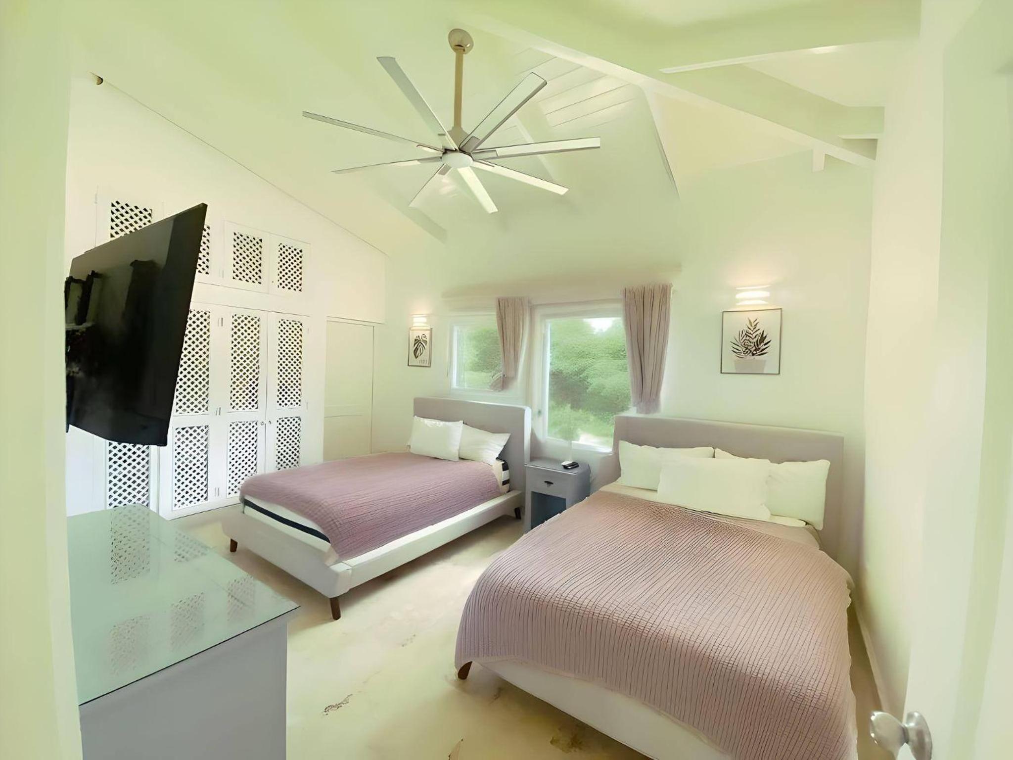 Seasideserenity Luxury Villa Steps From The Beach