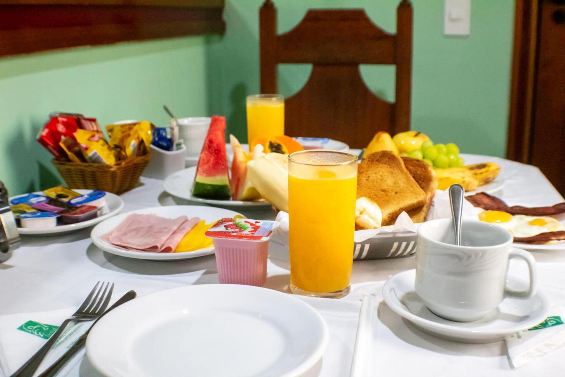 Cartago Hotel