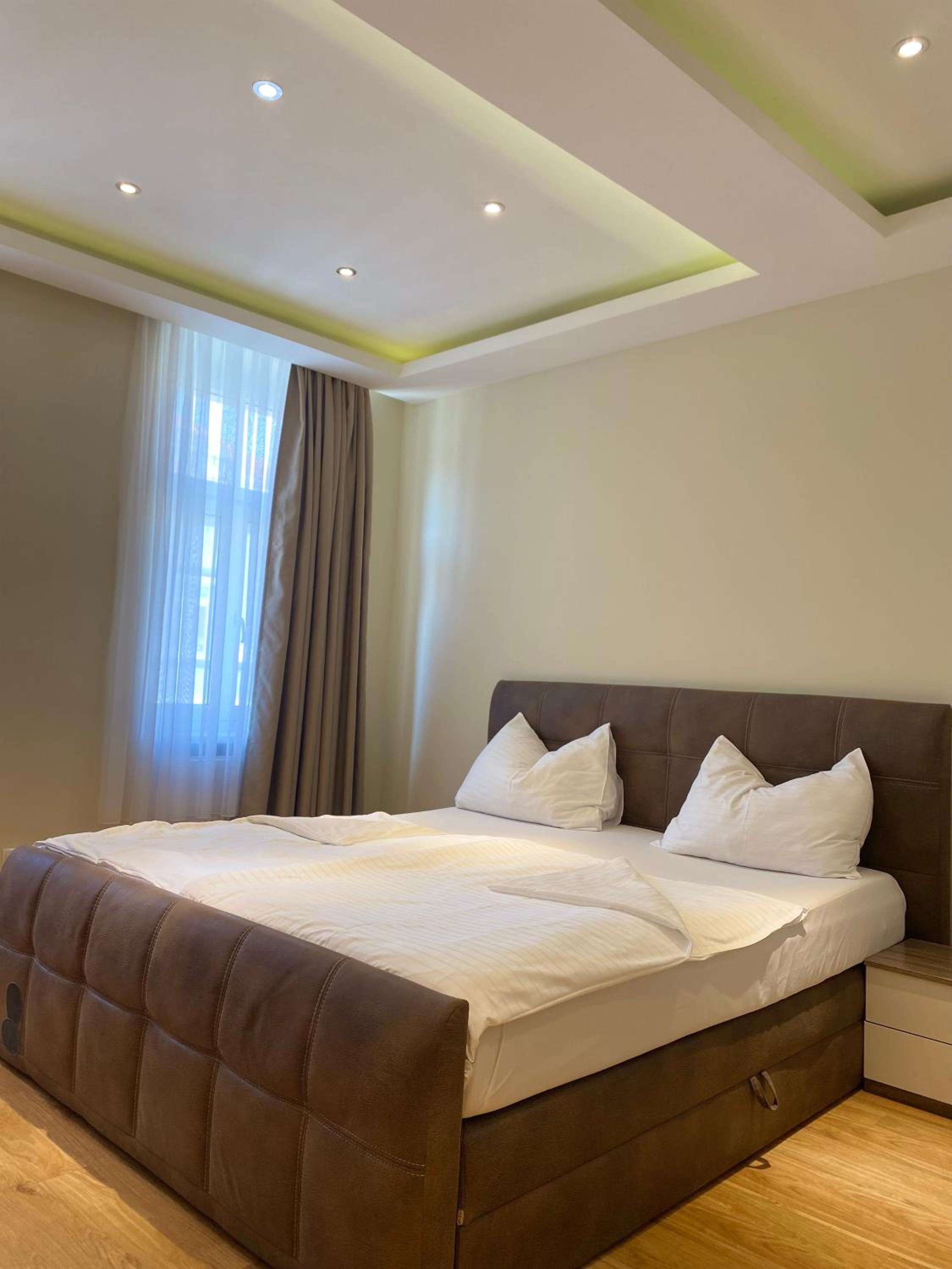 Aurellia Apartments