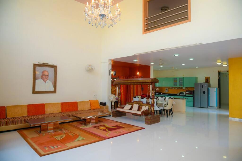 Vatsalya - Entire Bungalow near Mandvi view 5