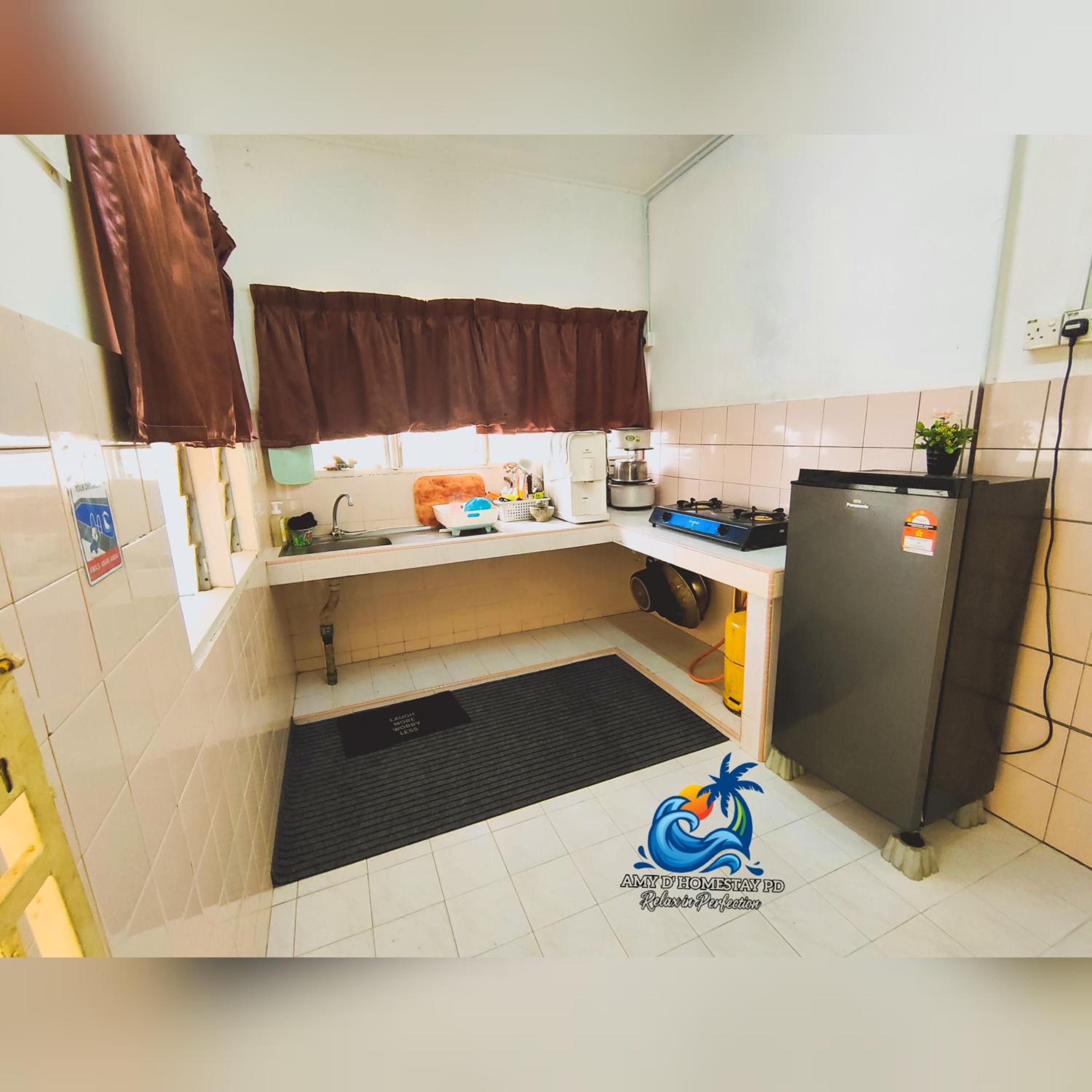 Bungalow Kotamas Seafront Teluk Kemang