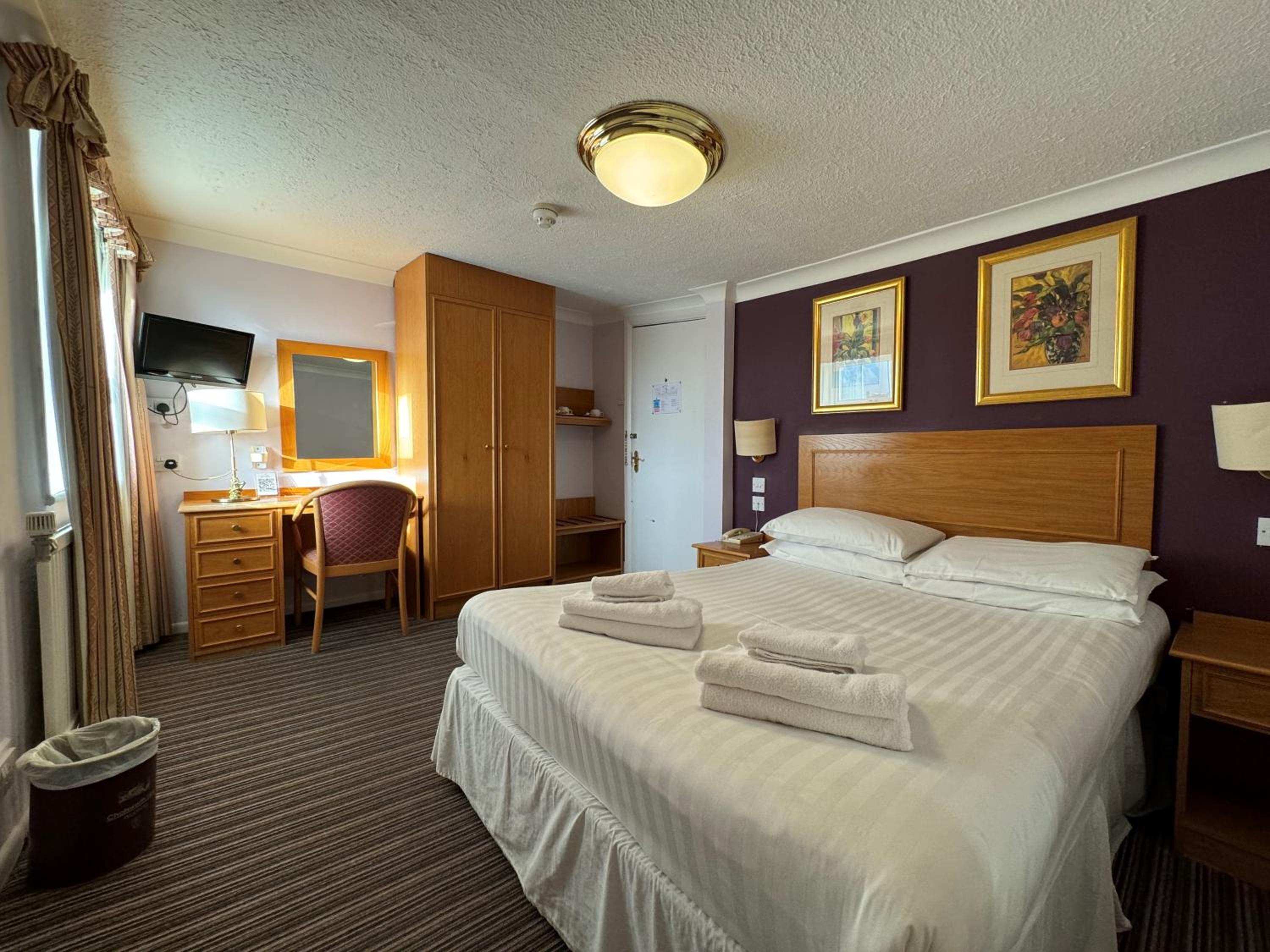 Worthing Vacations - The Chatsworth Hotel - Property Image 40