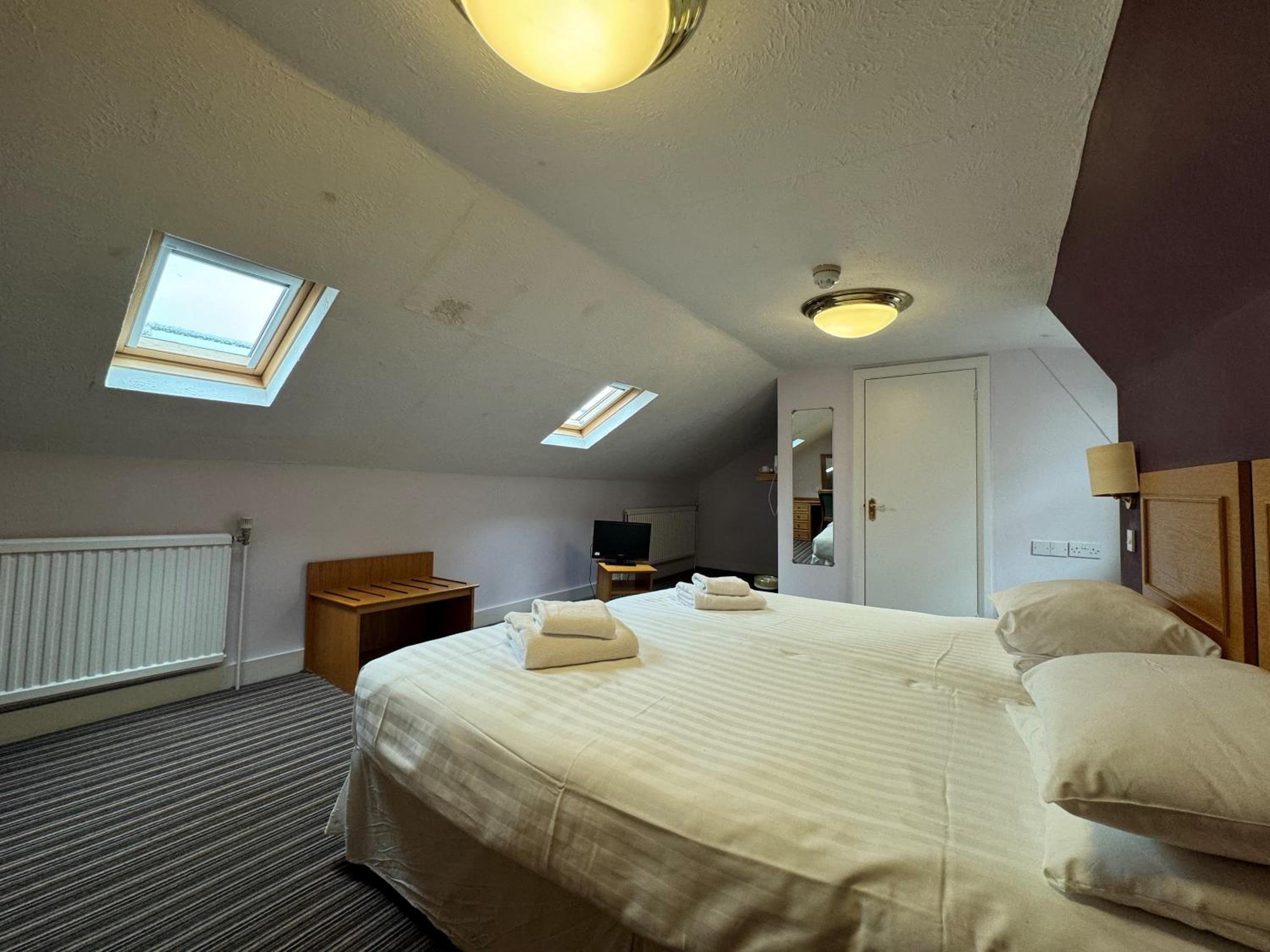 Worthing Vacations - The Chatsworth Hotel - Property Image 37
