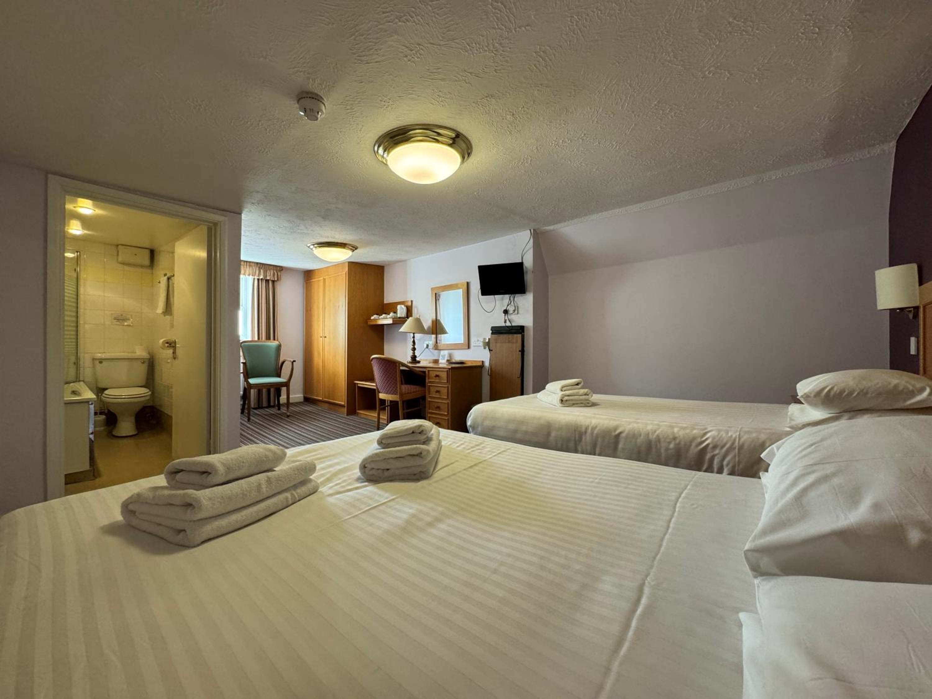 Worthing Vacations - The Chatsworth Hotel - Property Image 36