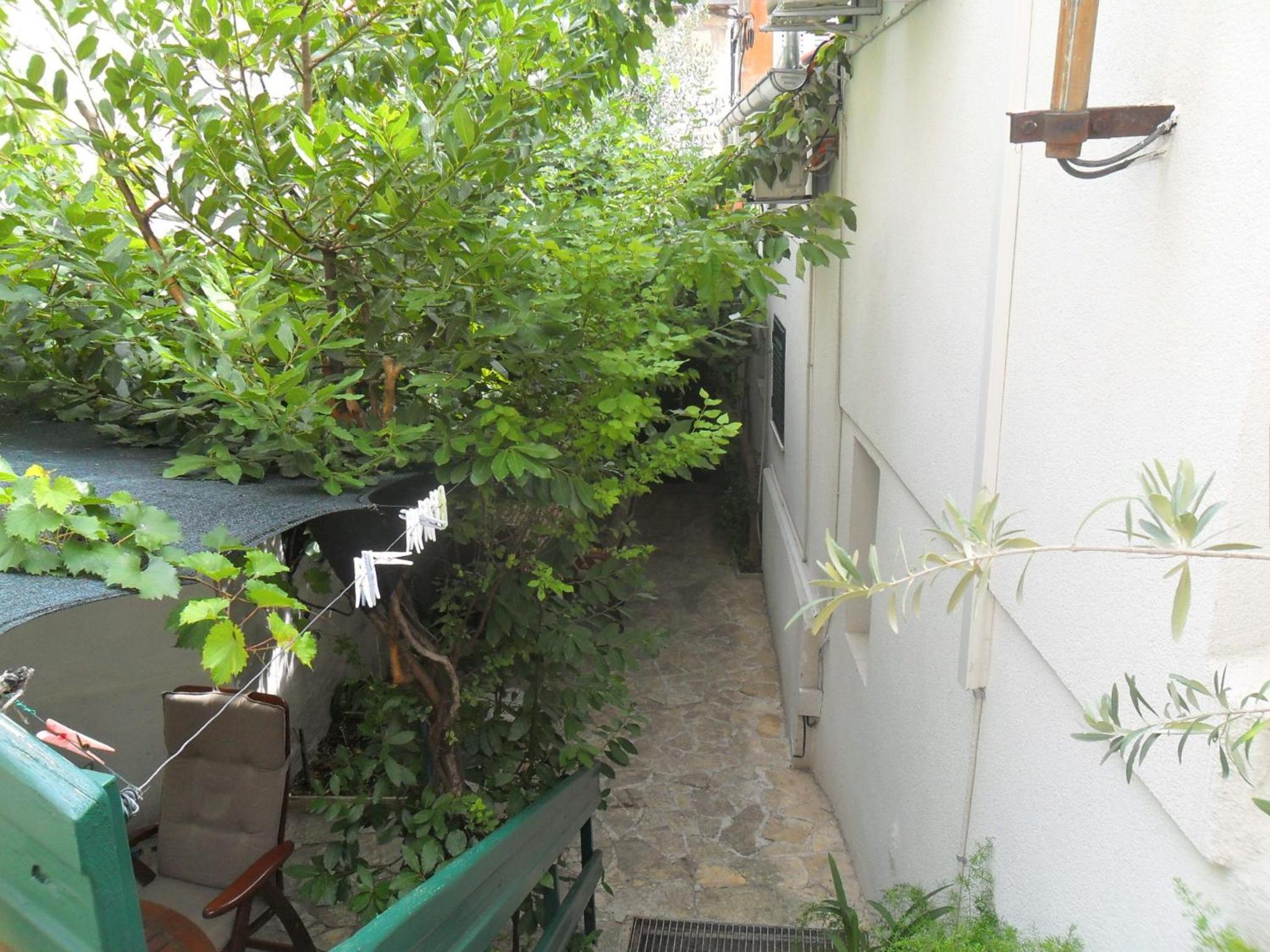 Photo 38