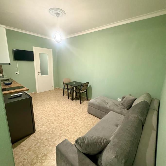 Daily Apartments Durres B4