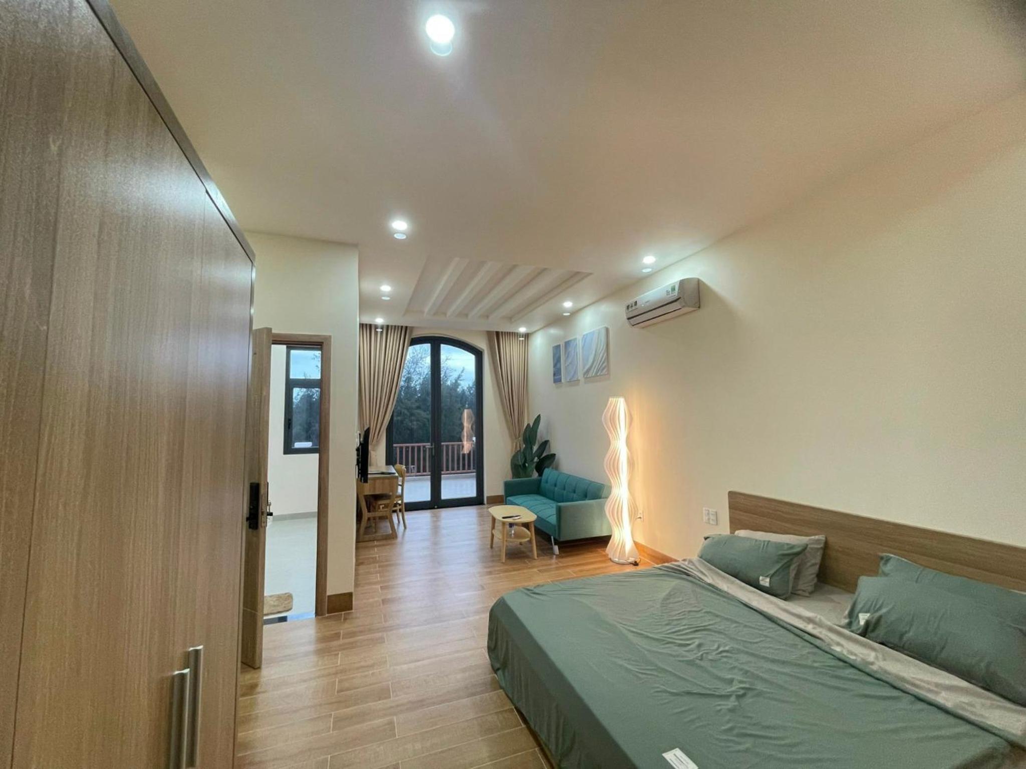 Photo 31