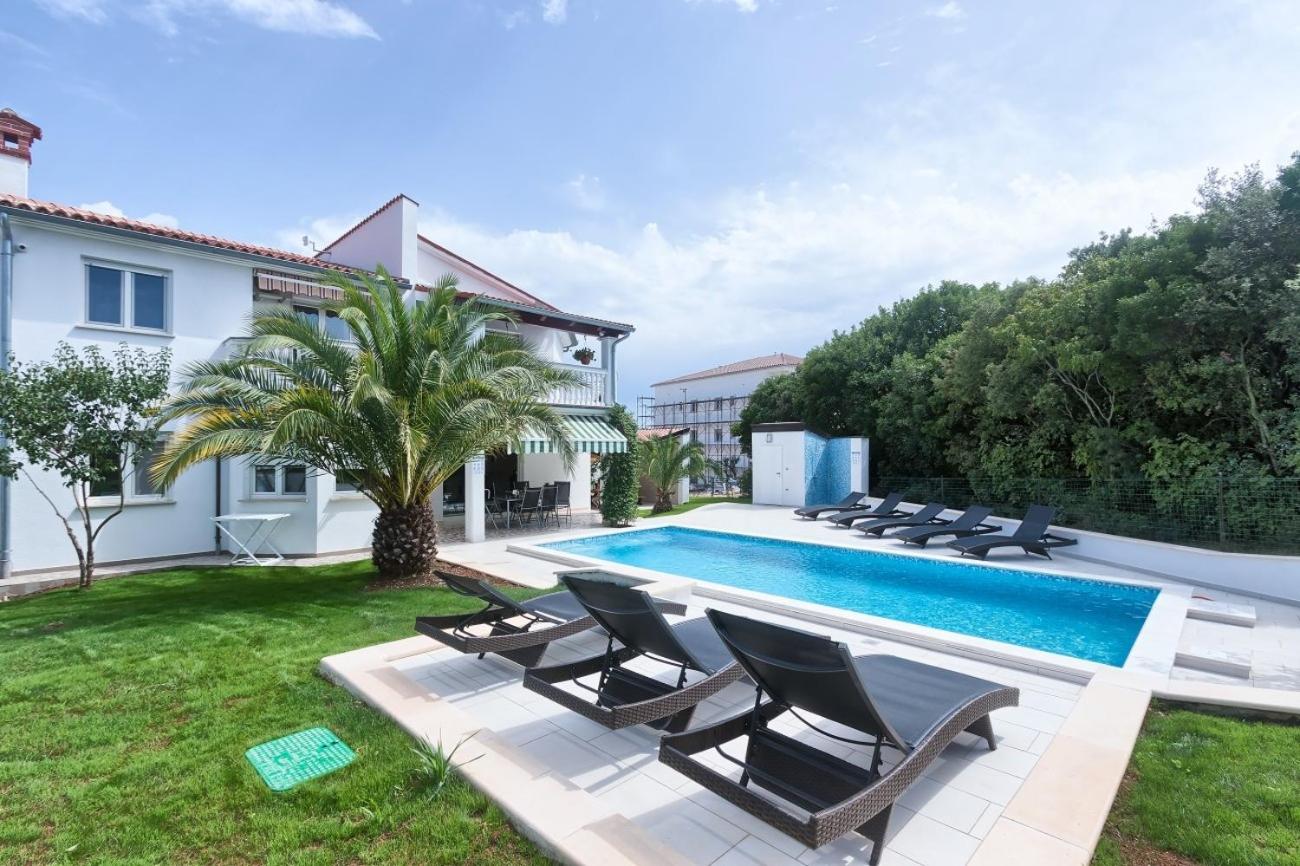 Villa Ajda
