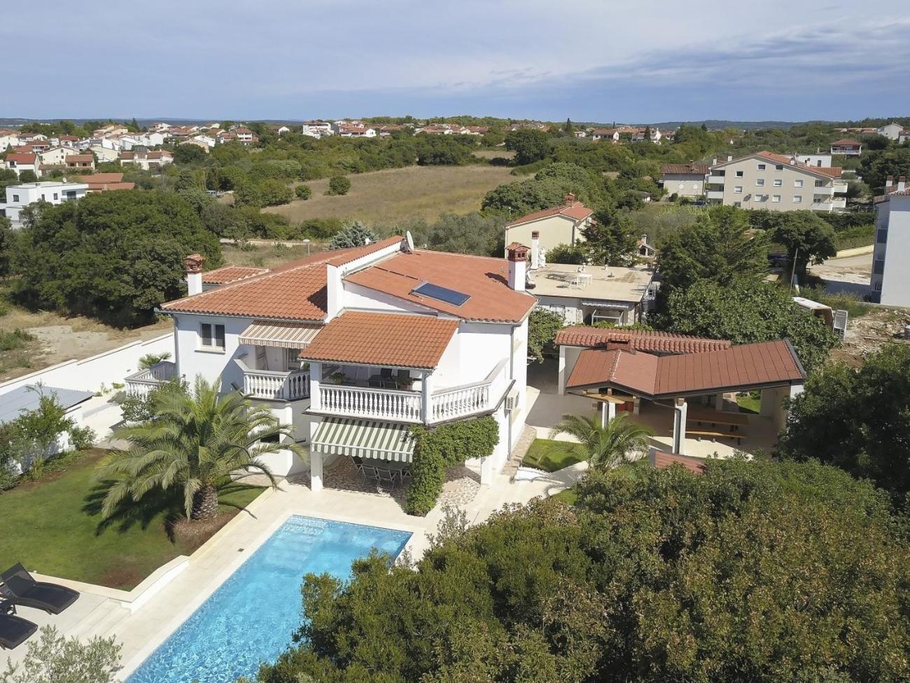 Villa Ajda
