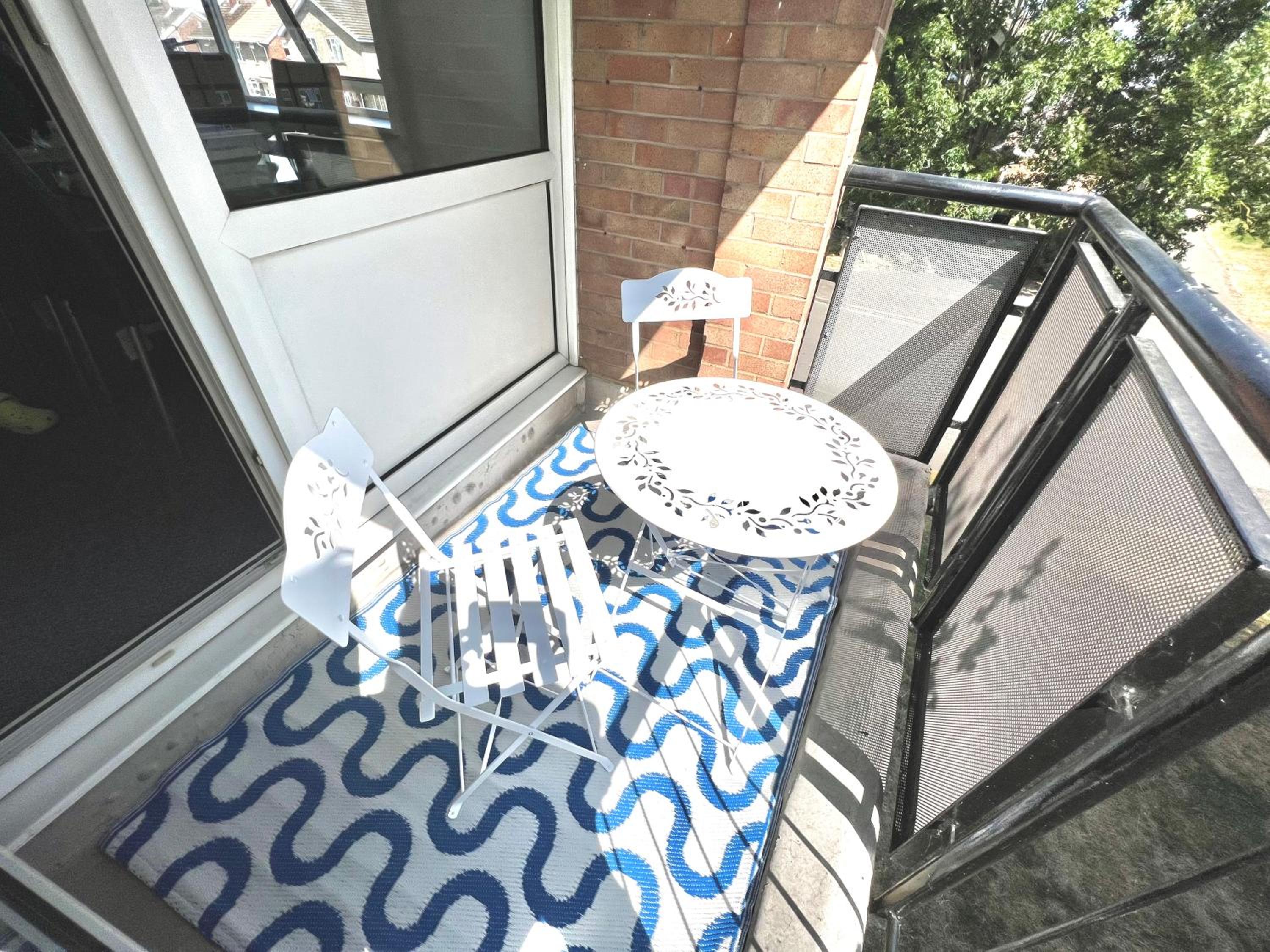 Fabulous flat in quiet location