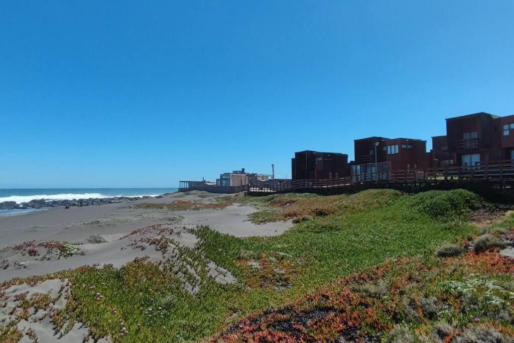 Loft en condominio con acceso directo a la playa