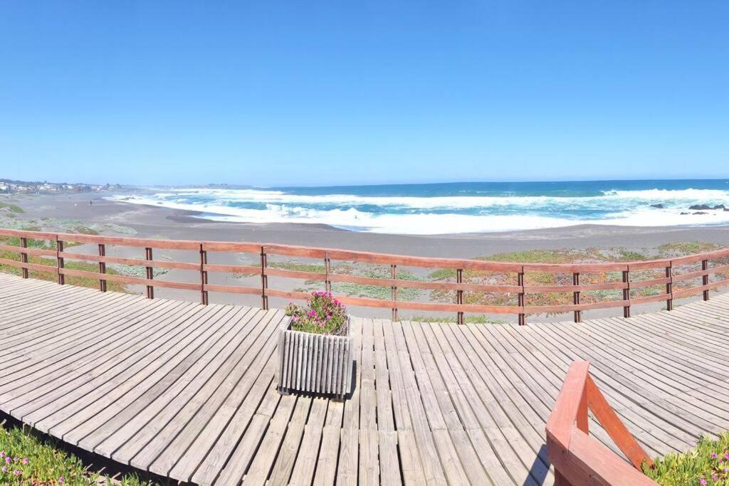 Loft en condominio con acceso directo a la playa