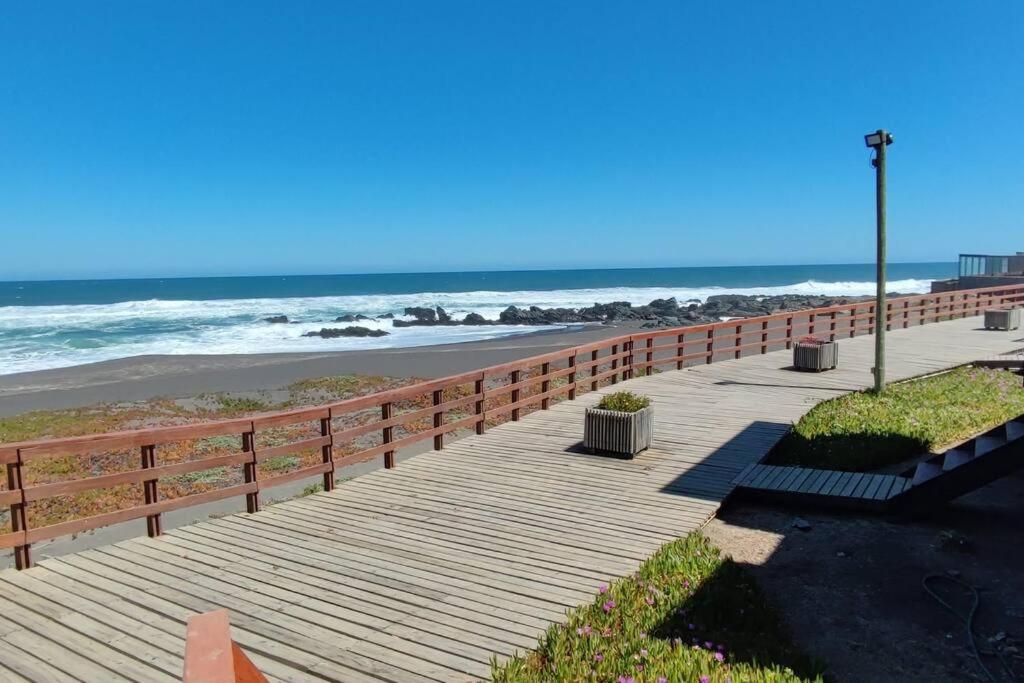 Loft en condominio con acceso directo a la playa