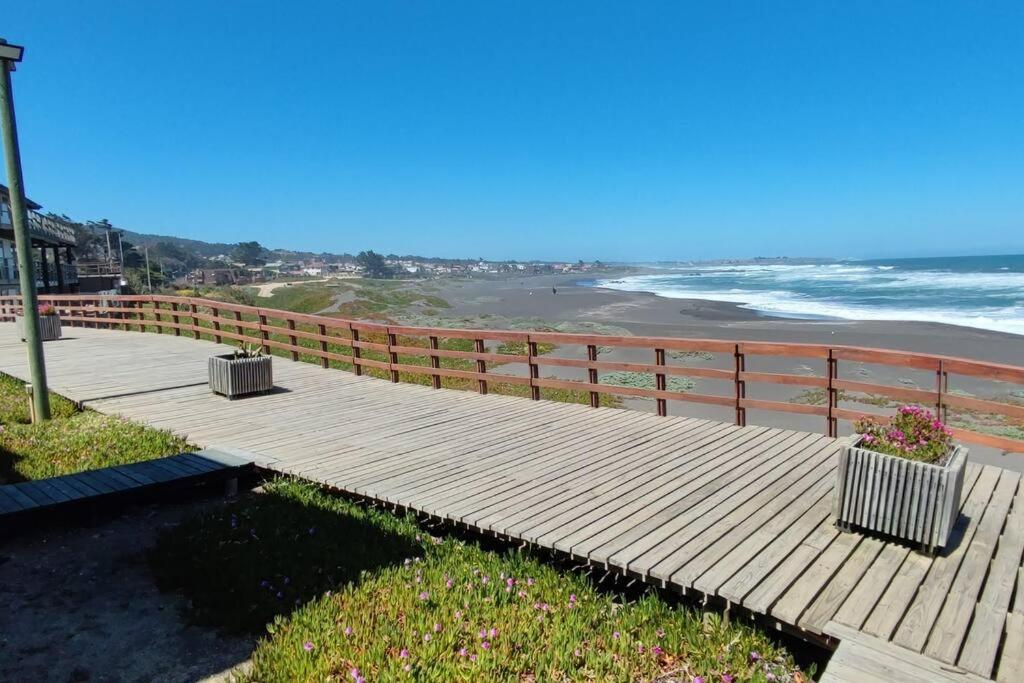Loft en condominio con acceso directo a la playa