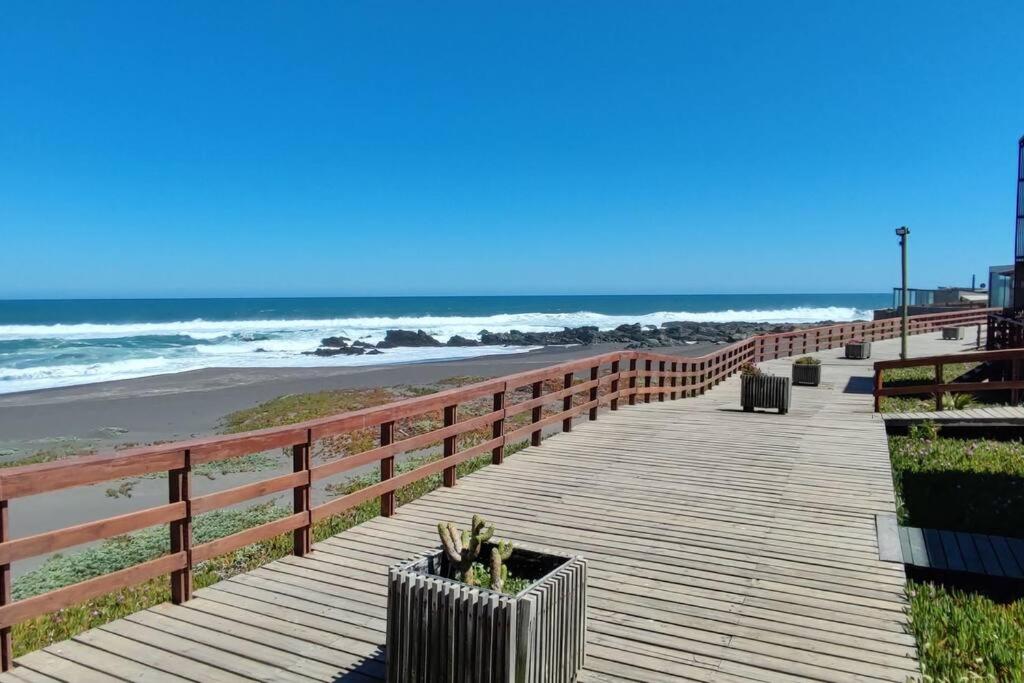 Loft en condominio con acceso directo a la playa