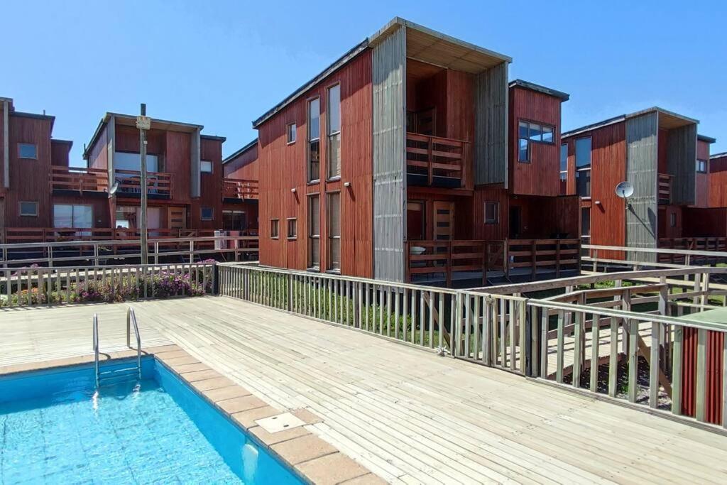 Loft en condominio con acceso directo a la playa