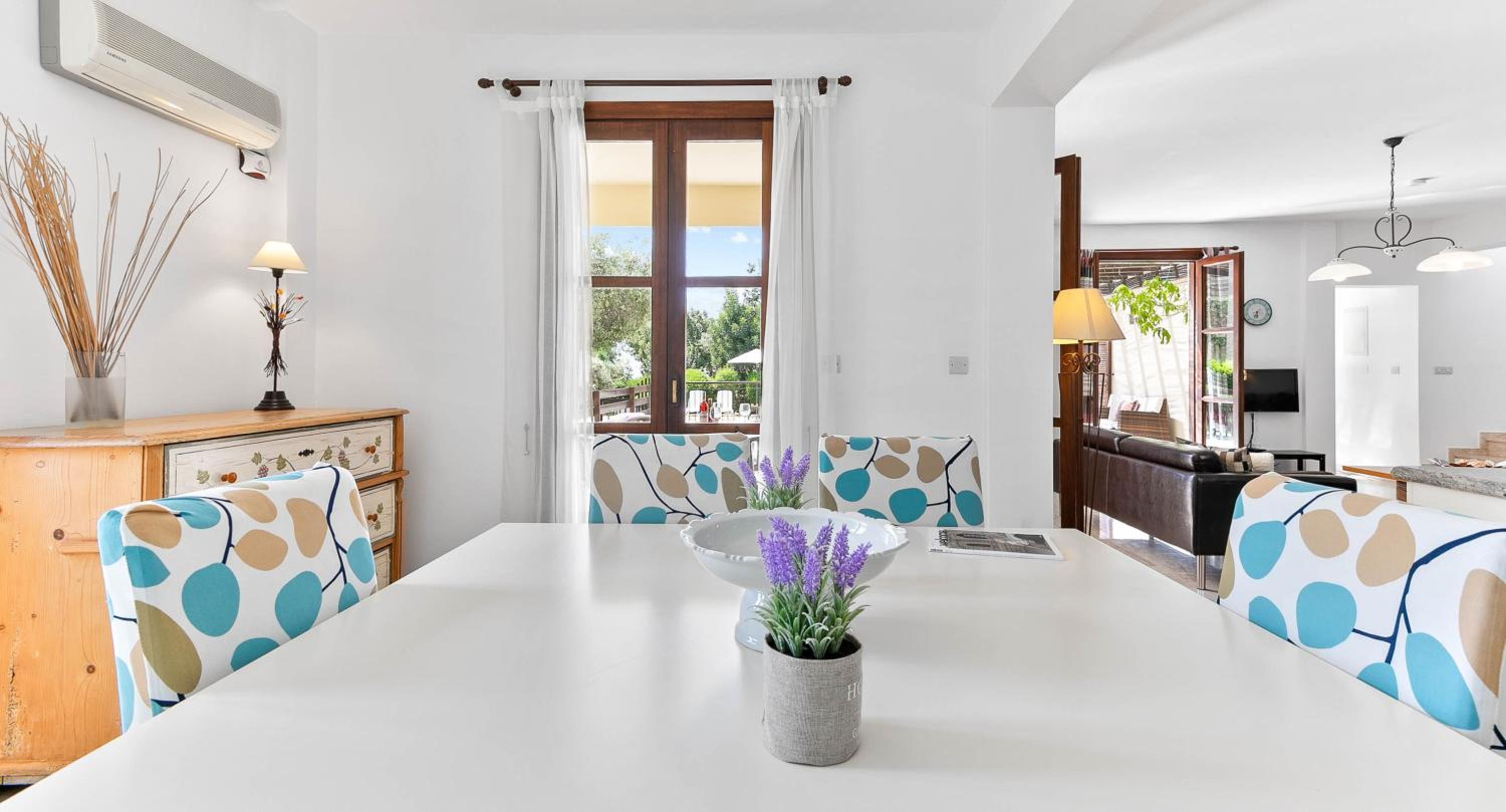 3 bedroom Villa Tala with private pool and sunset views, Aphrodite Hills Resort
