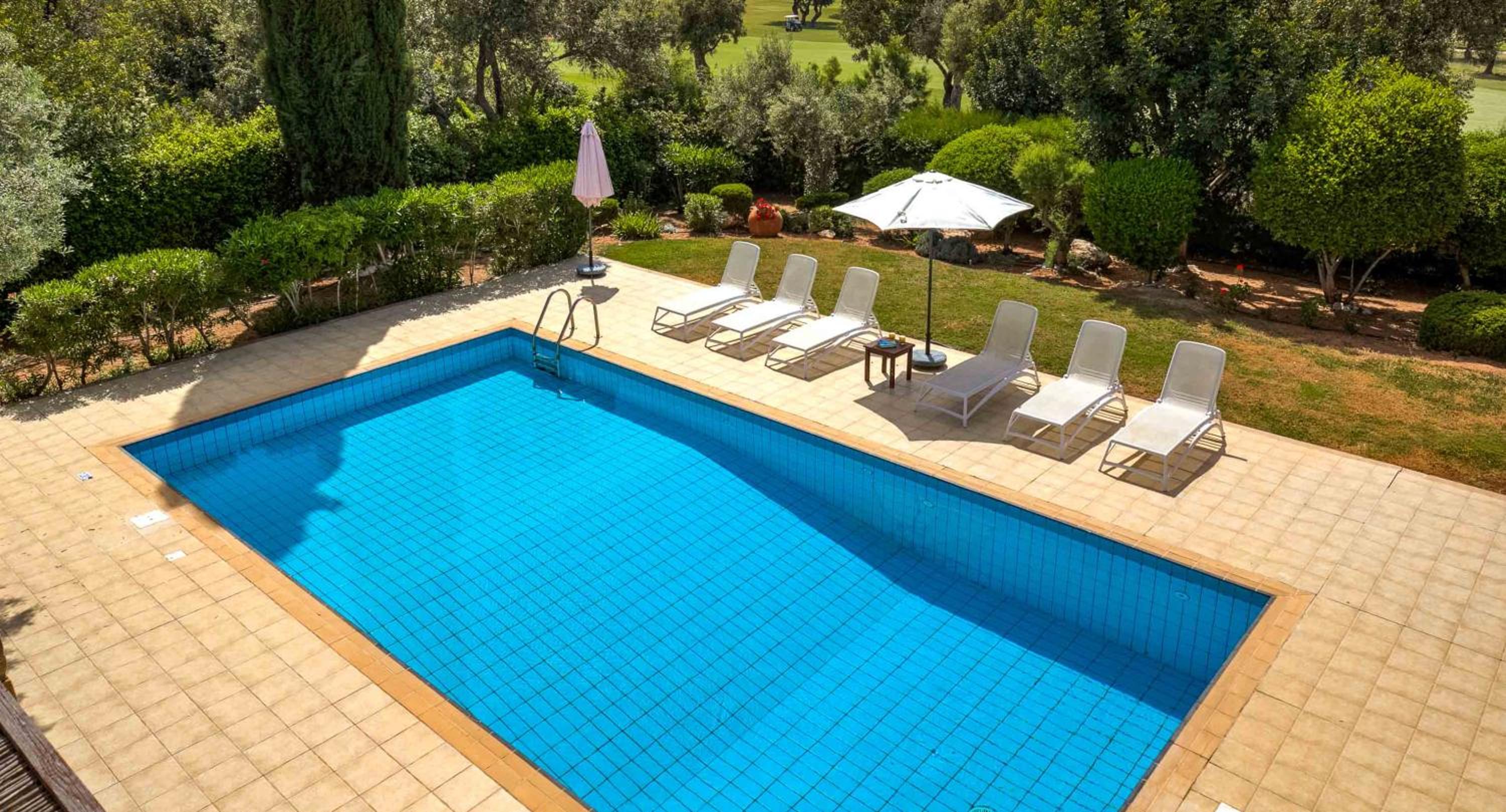 3 bedroom Villa Tala with private pool and sunset views, Aphrodite Hills Resort