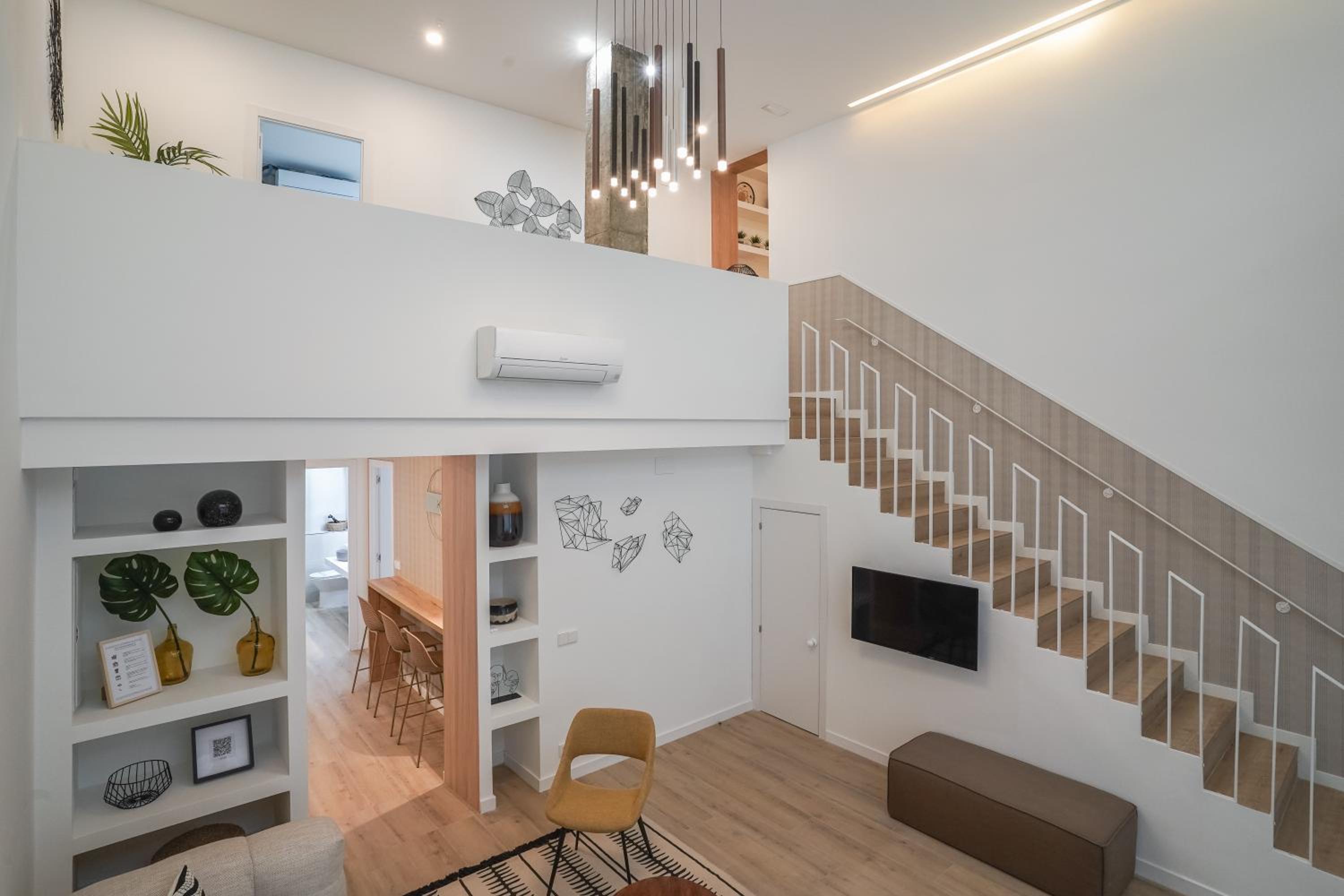 Modern duplex-3Bedrooms 3Bathrooms-Lavapiés