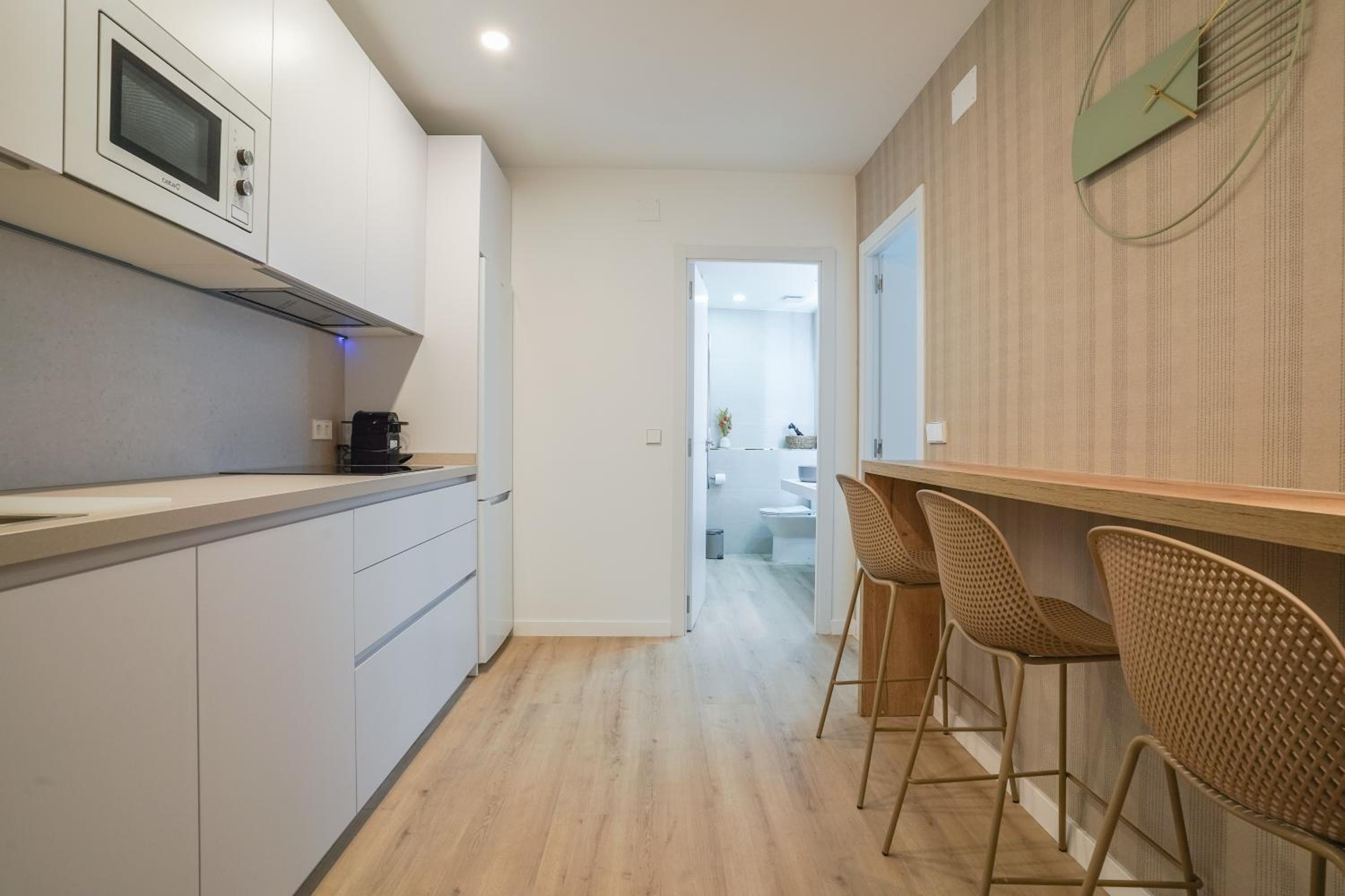 Modern duplex-3Bedrooms 3Bathrooms-Lavapiés
