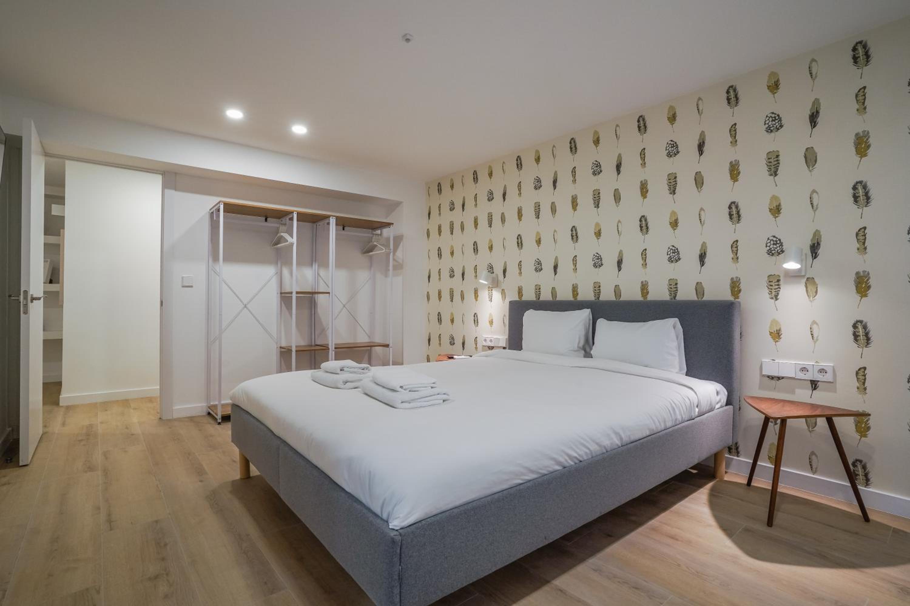 Modern duplex-3Bedrooms 3Bathrooms-Lavapiés