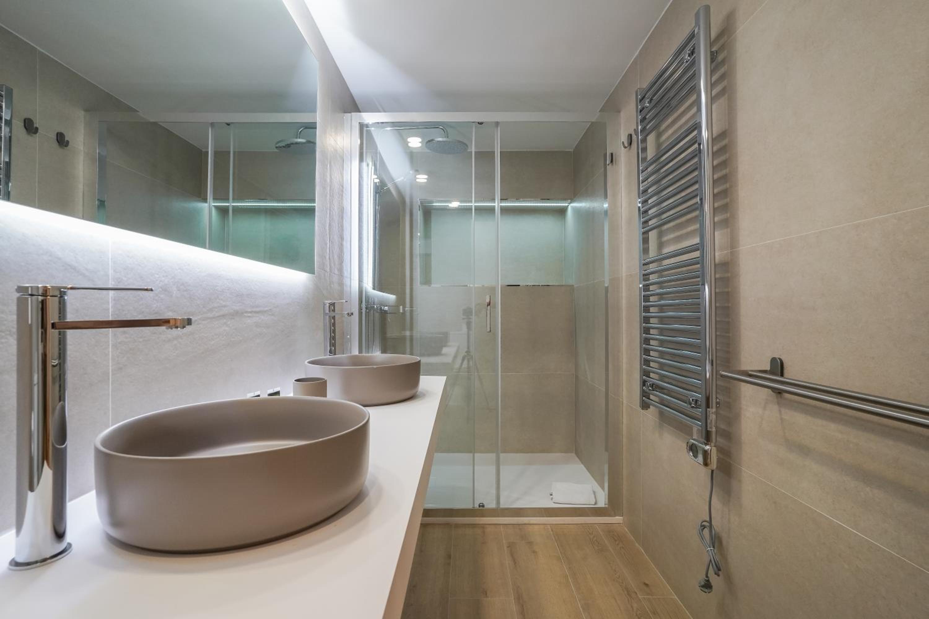 Modern duplex-3Bedrooms 3Bathrooms-Lavapiés