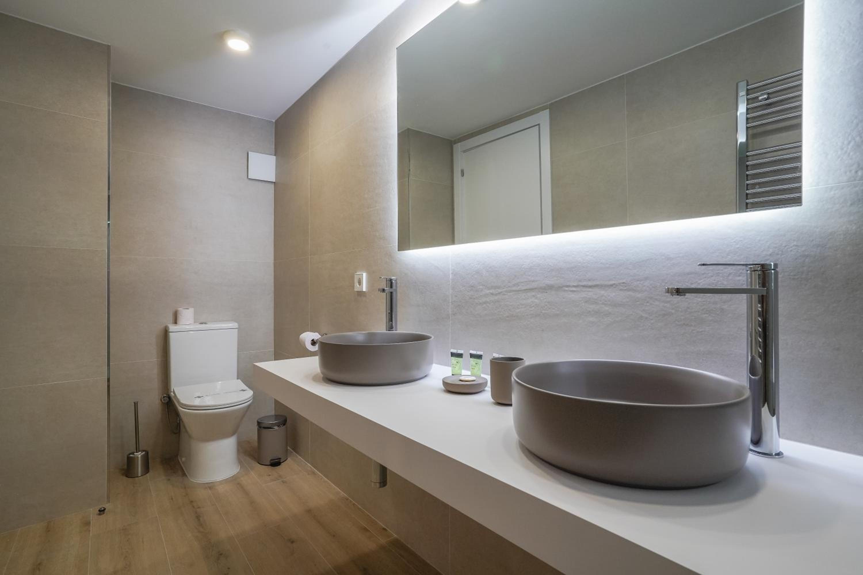 Modern duplex-3Bedrooms 3Bathrooms-Lavapiés