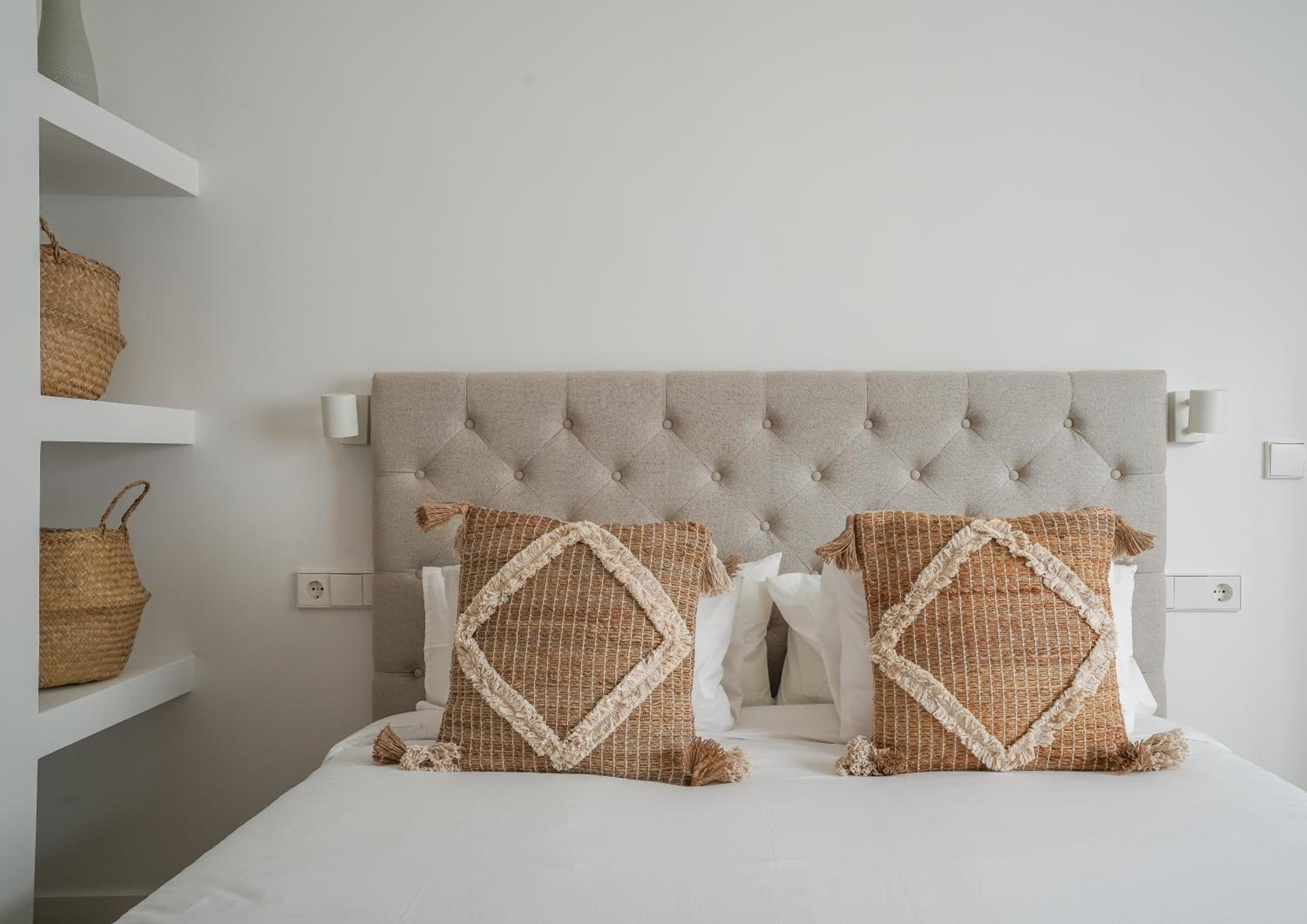Modern duplex-3Bedrooms 3Bathrooms-Lavapiés