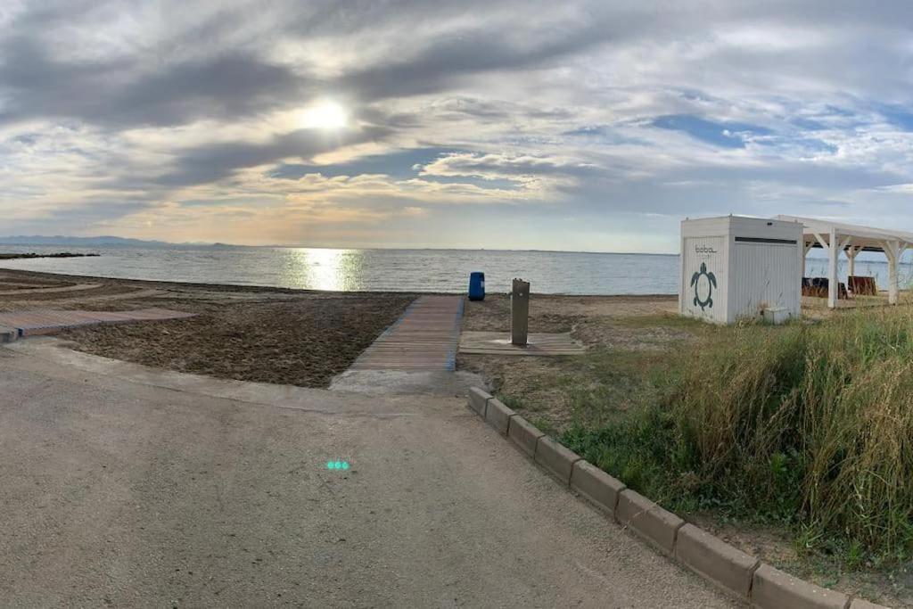UNA APACIBLE ESCAPADA JUNTO AL MAR