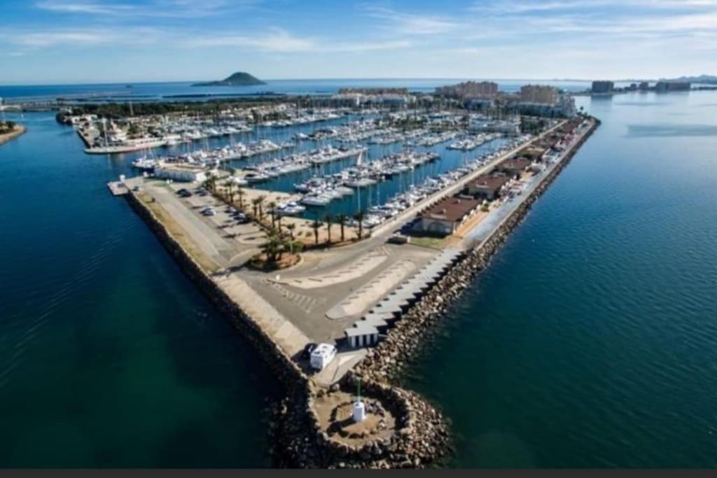 UNA APACIBLE ESCAPADA JUNTO AL MAR