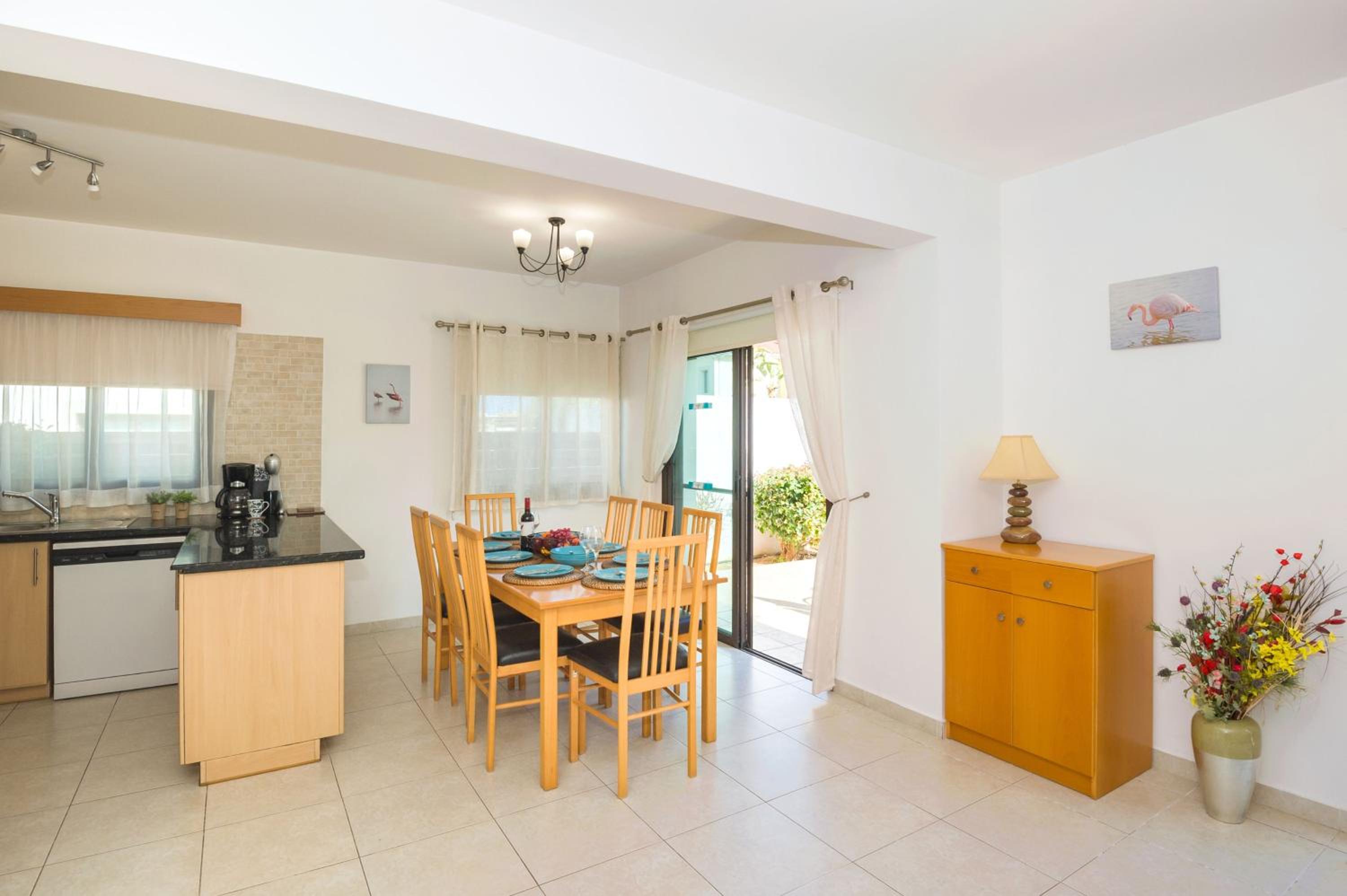 Villa Maya - 4bed with Private Heated Pool