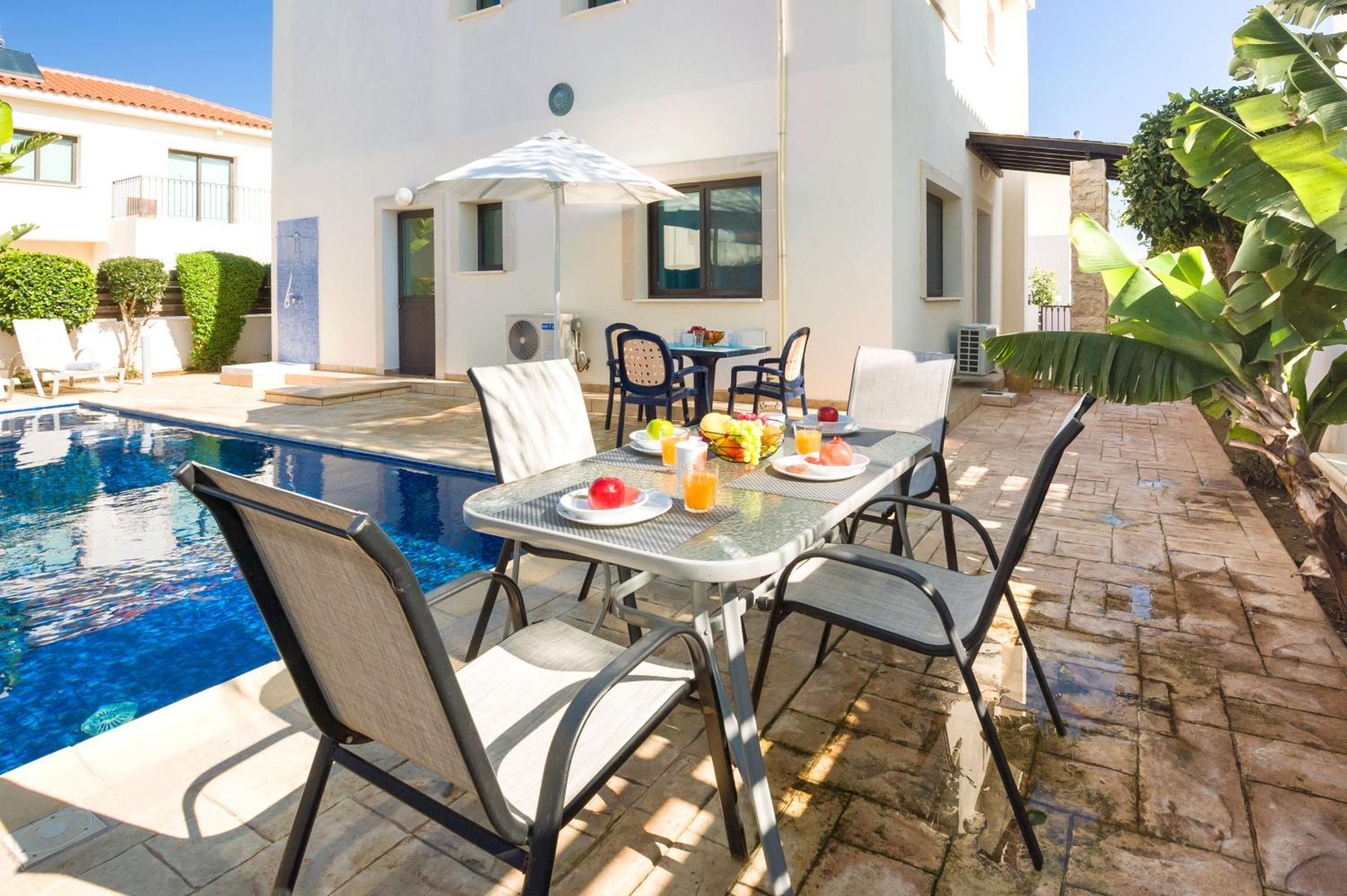 Villa Maya - 4bed with Private Heated Pool