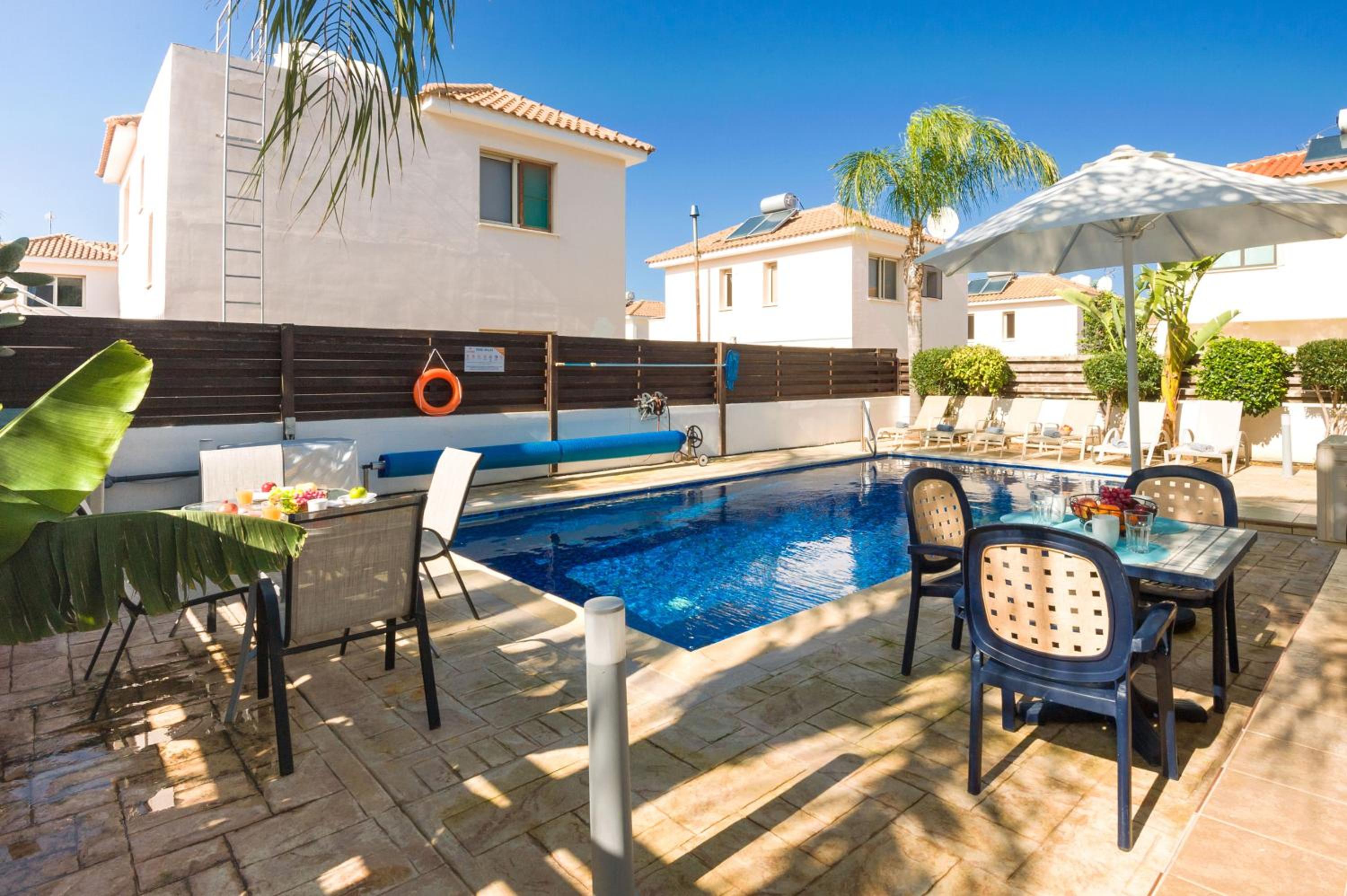 Villa Maya - 4bed with Private Heated Pool