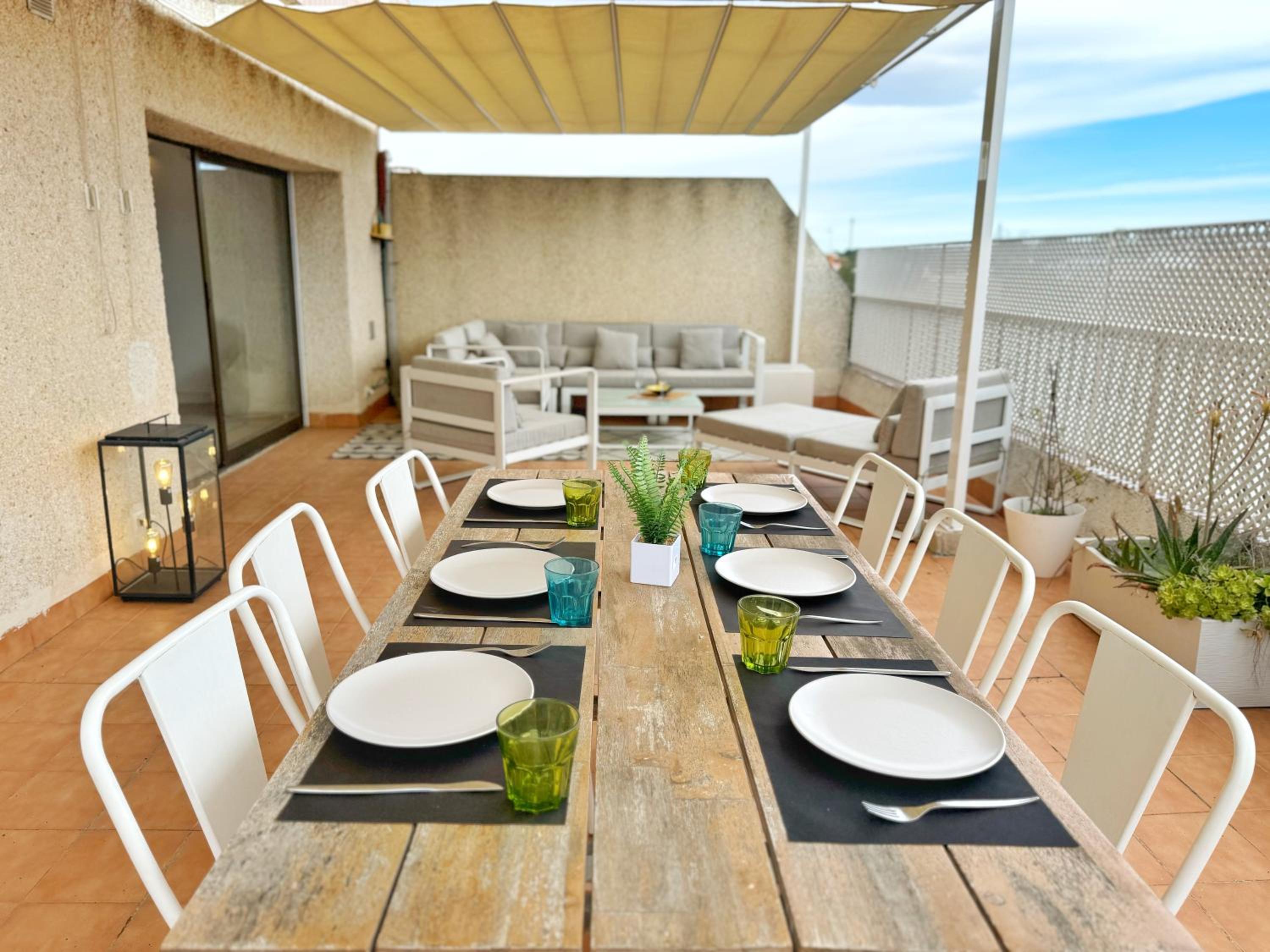 DOMuum Holidays -CASALMAR Family Home