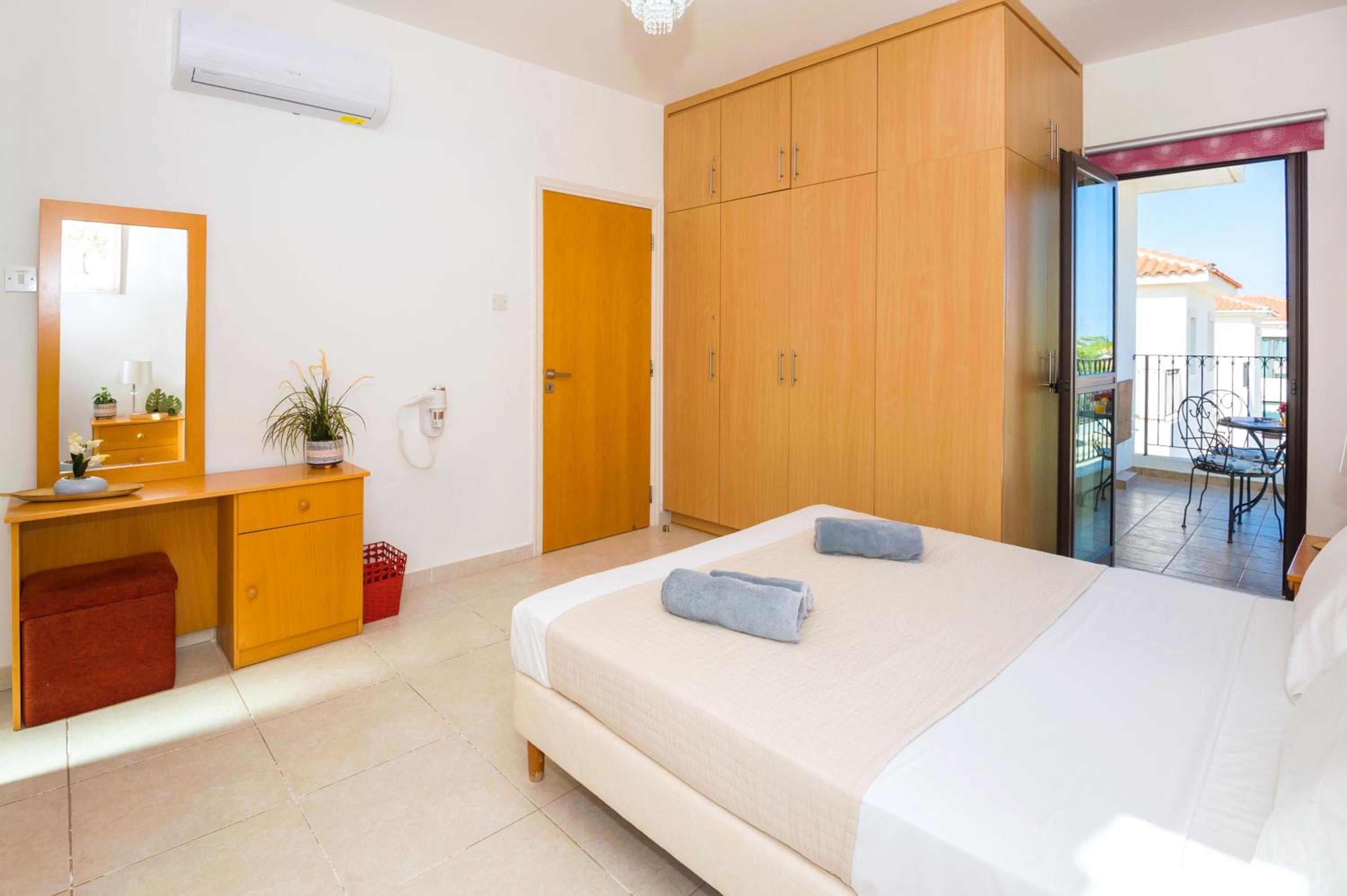 Villa Maya - 4bed with Private Heated Pool