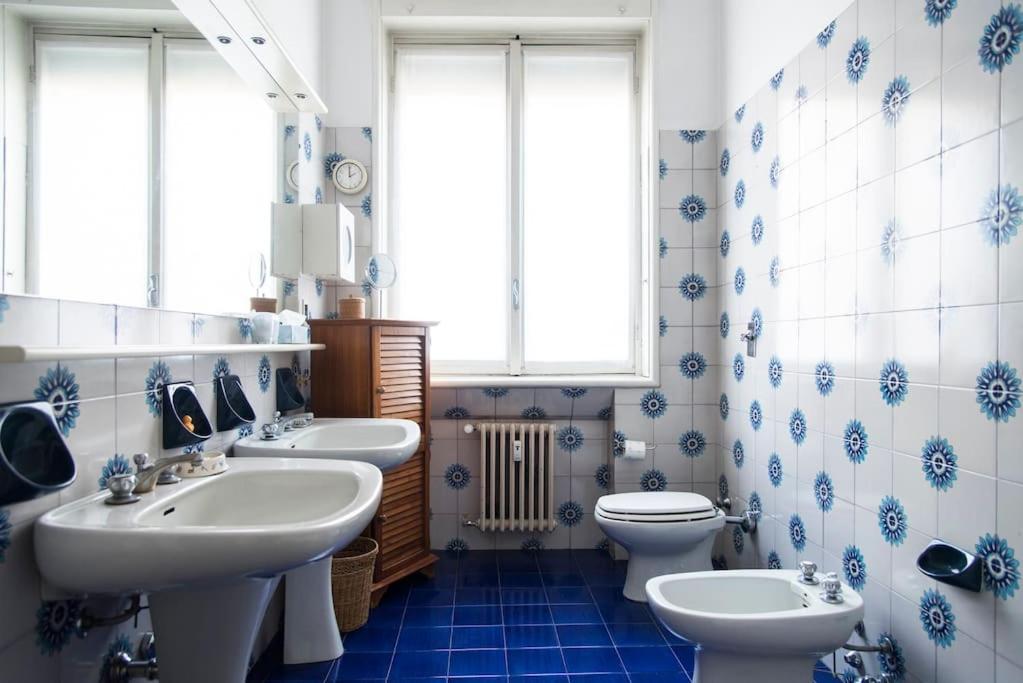 BRERA Luxurious Elegant Bright Suite Downtown
