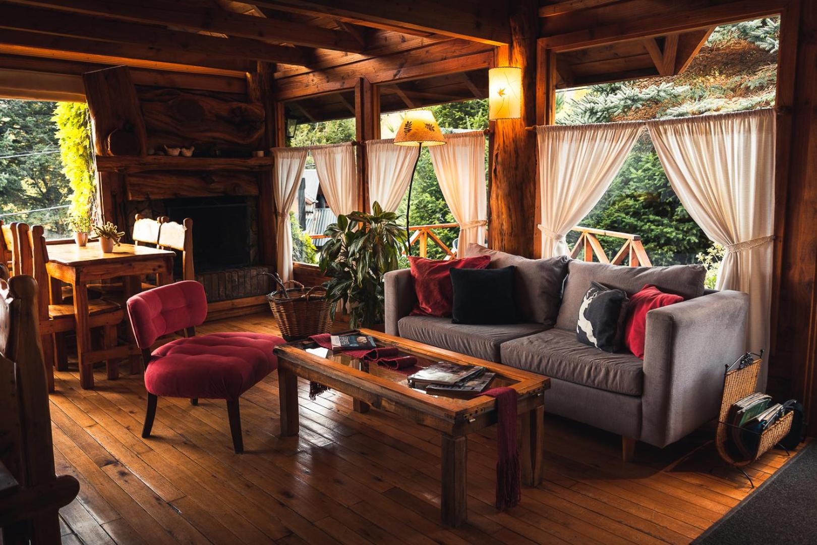 Casa del Lago Villa La Angostura