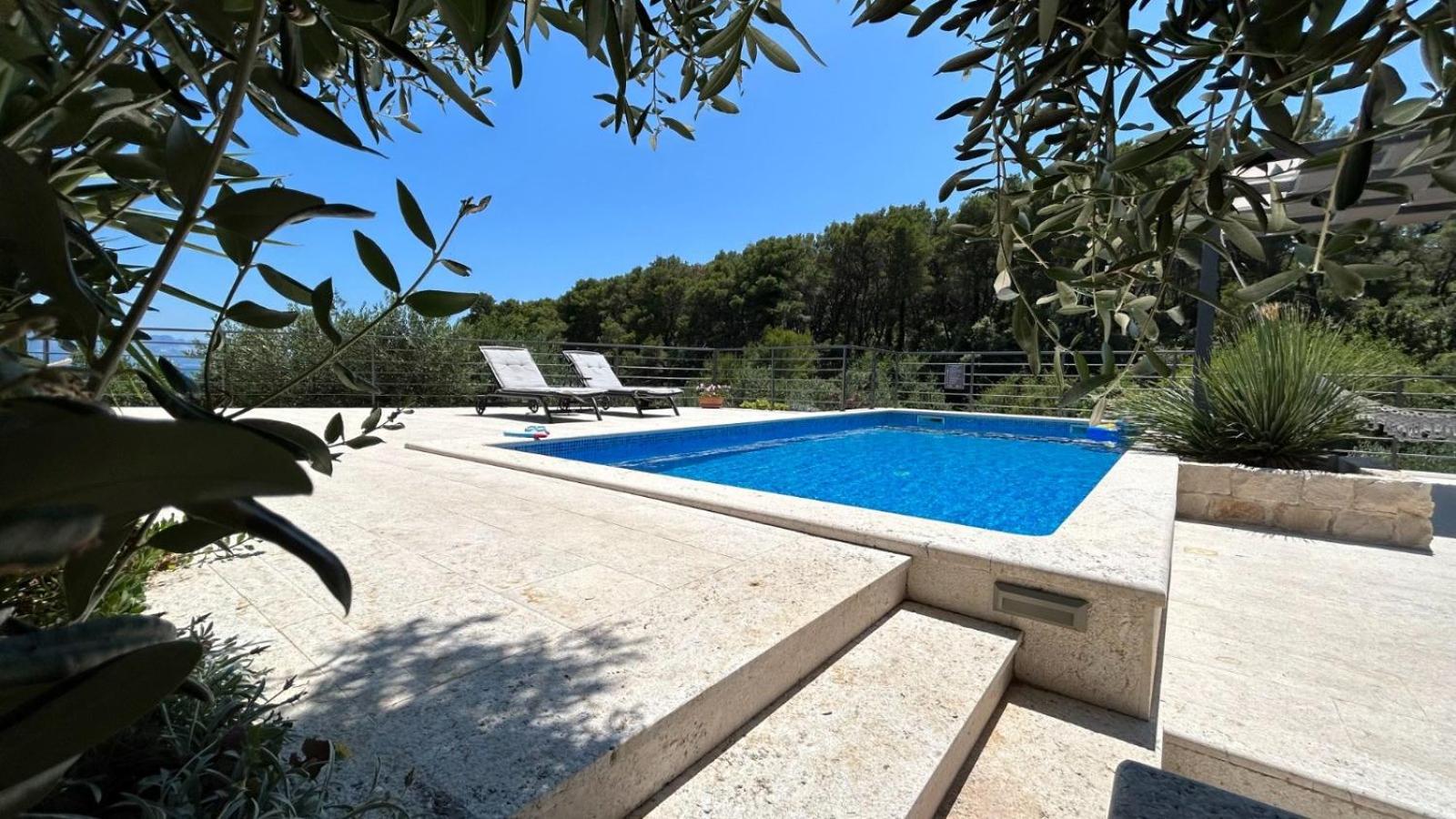Villa Blue Bay with private pool