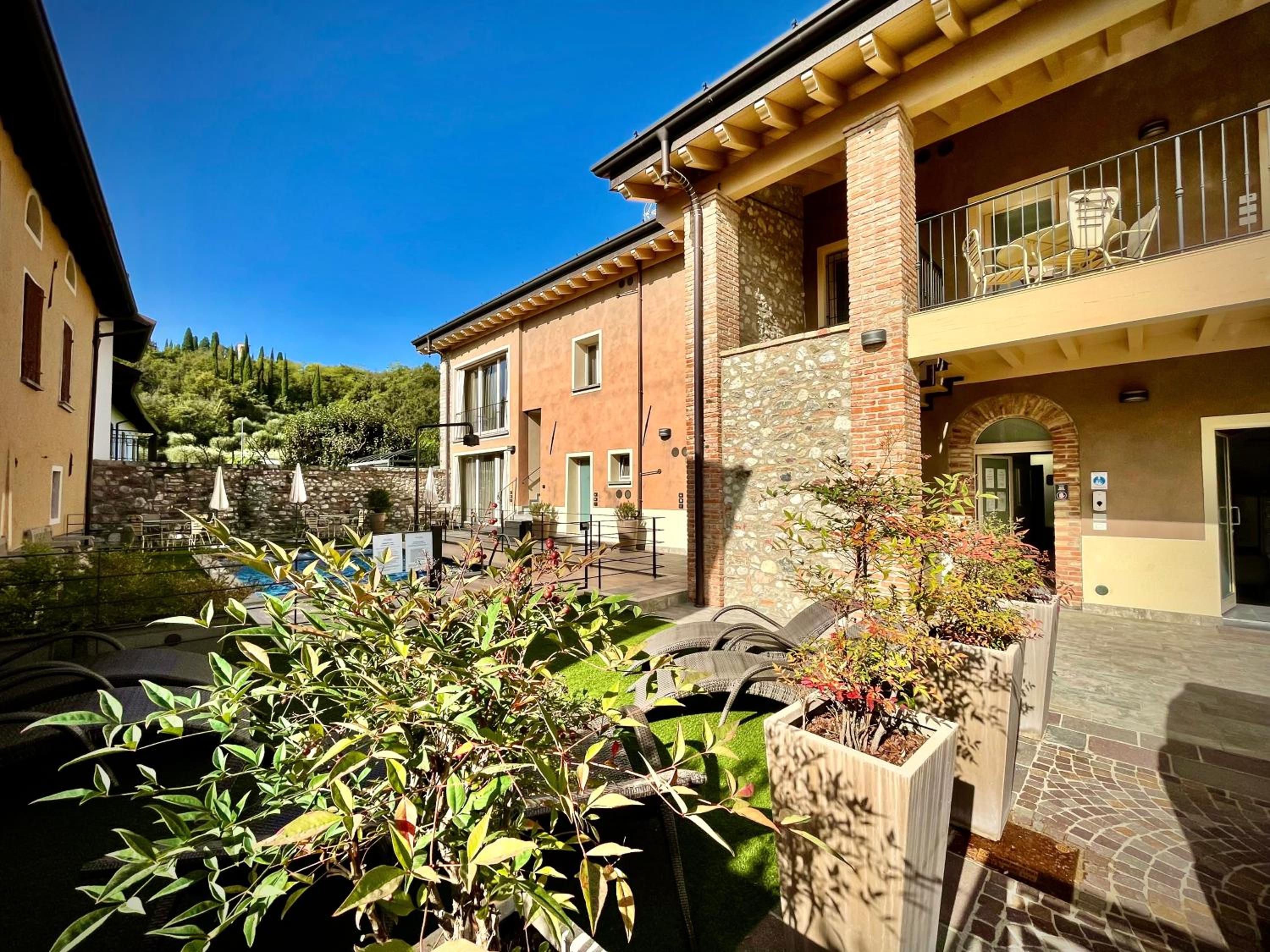 Villa Fontanelle Gardapartments