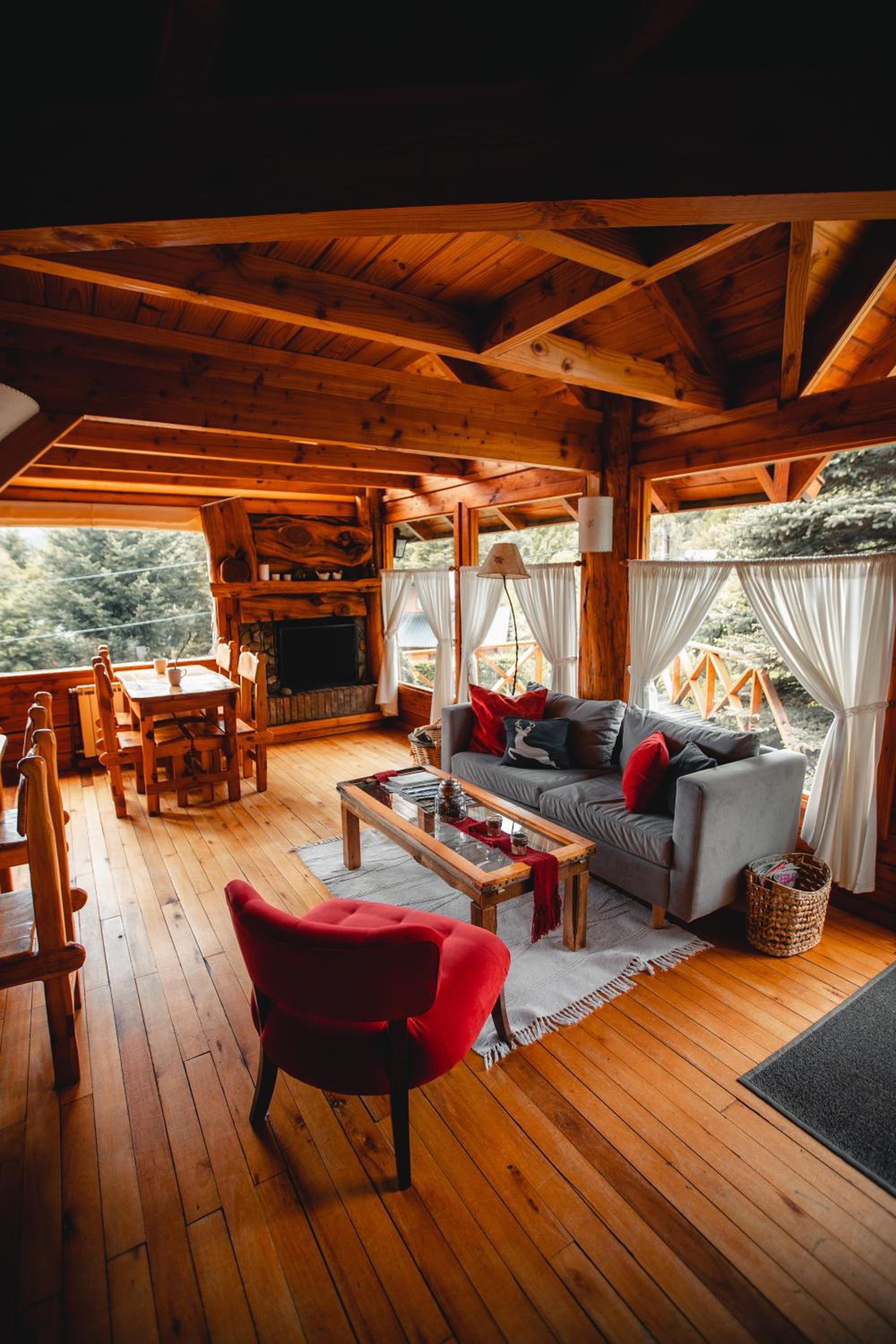 Casa del Lago Villa La Angostura