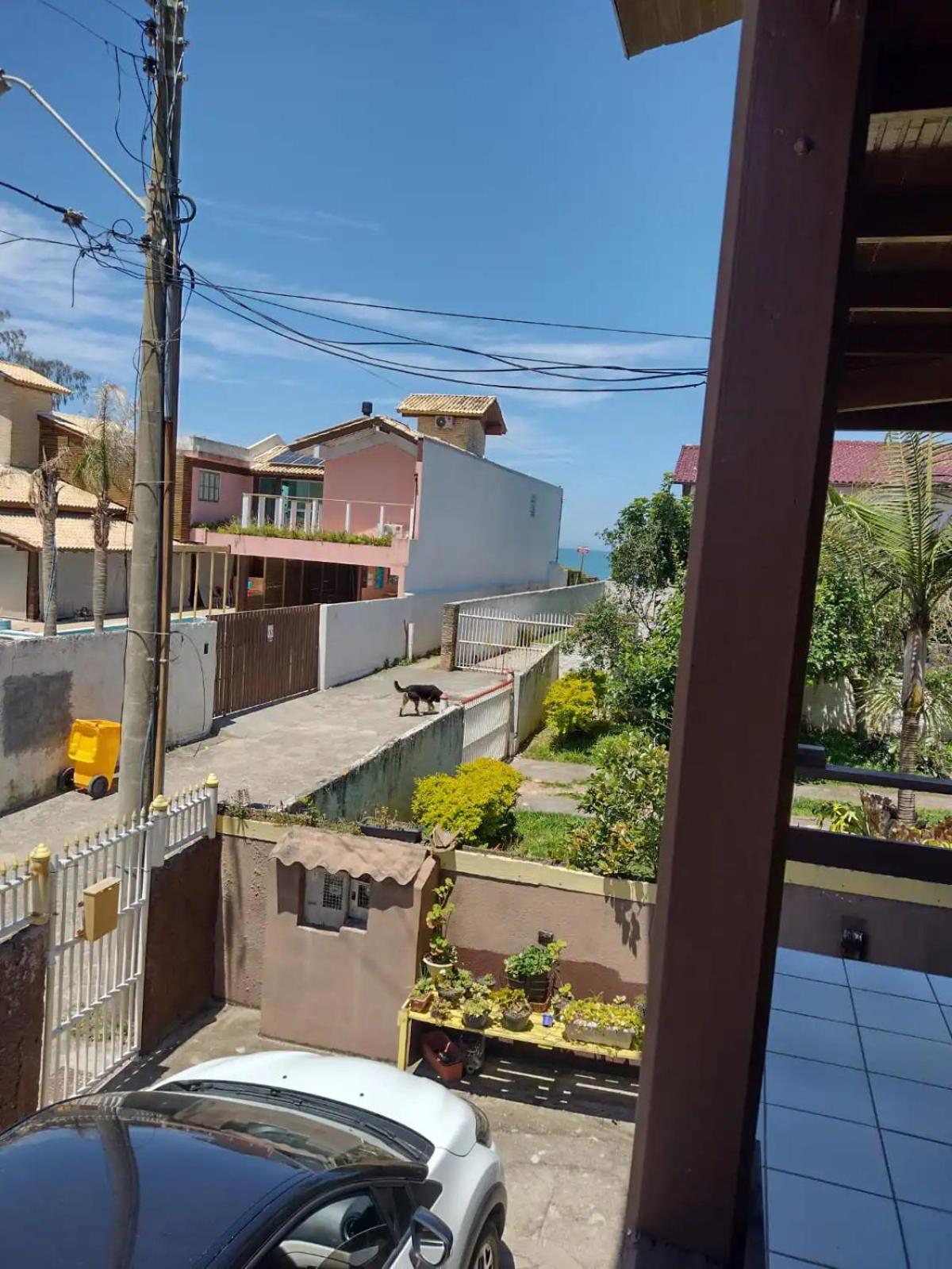 Apartmento amarelo lomba do sabão