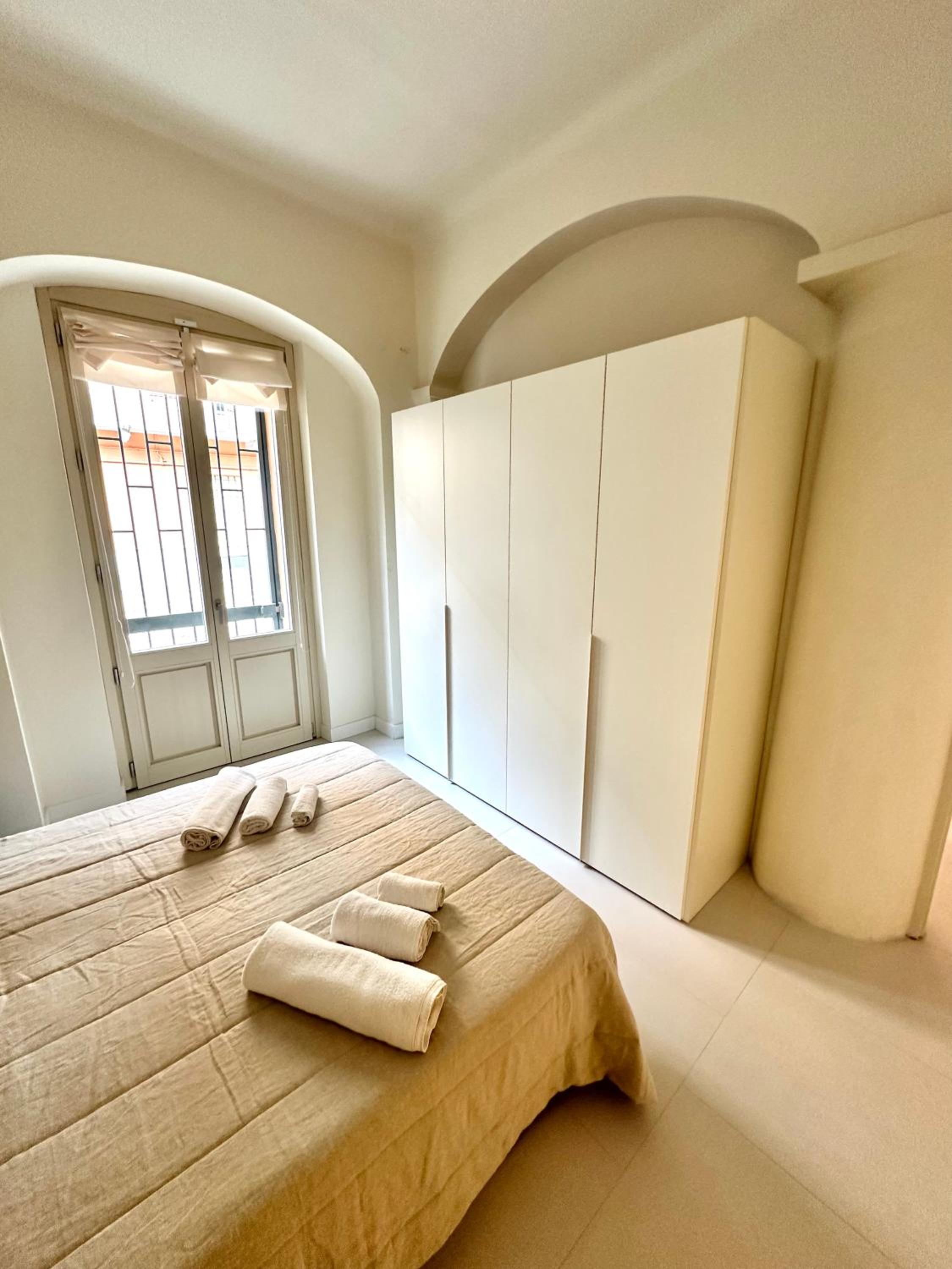 Casa delle Colonne - centro view 4