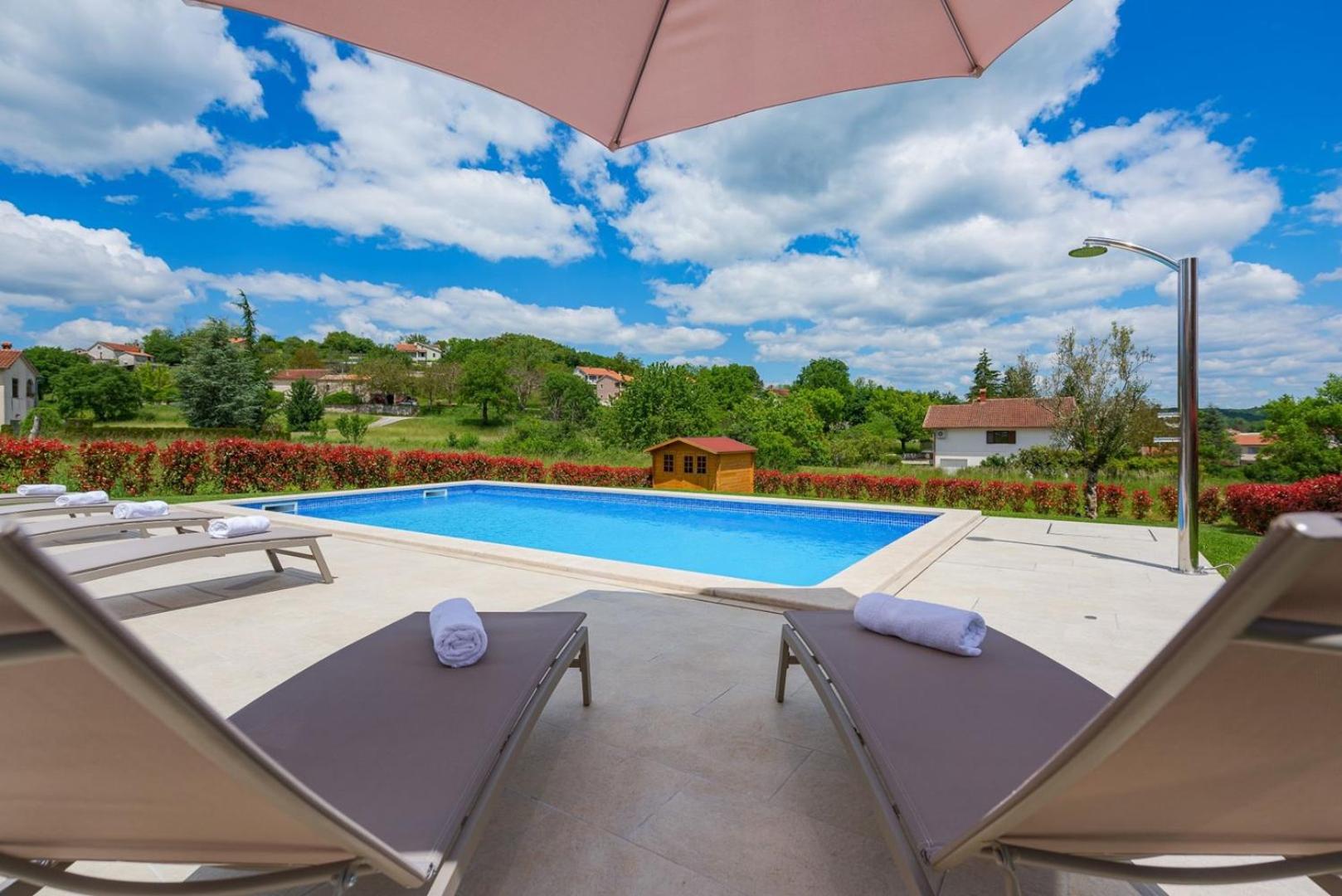 Villa Bartol view 4