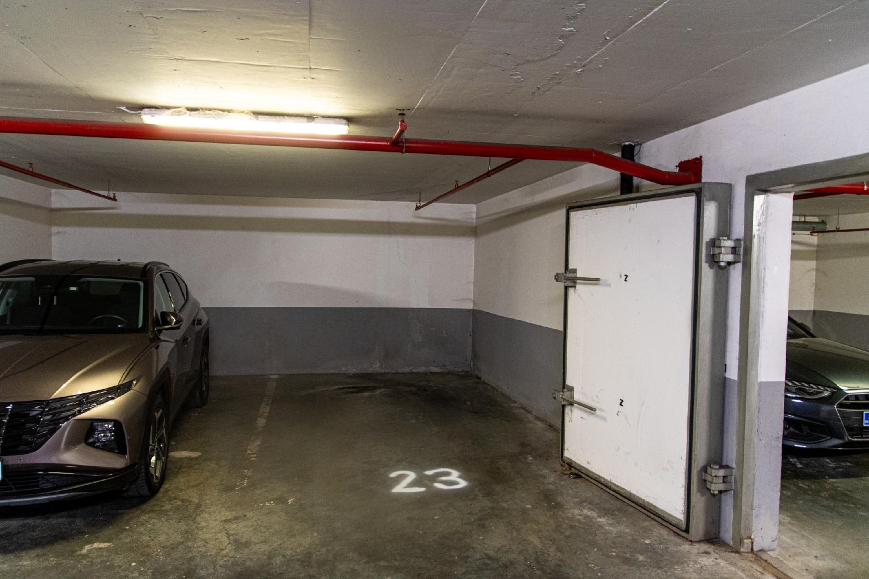 Flexible SelfCheckIns 68 - Zagreb - Garage - Loggia - New view 2