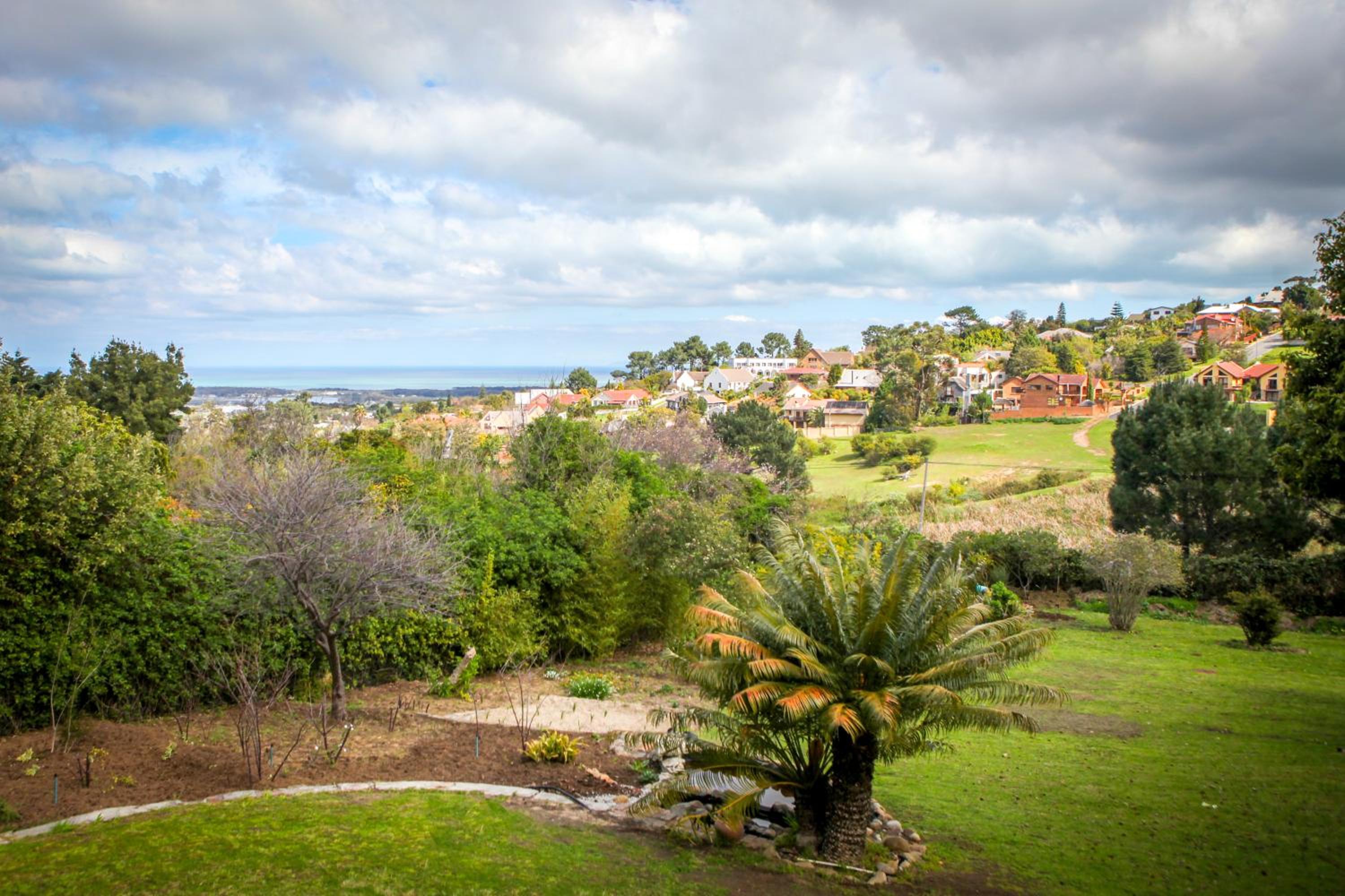 Winelands Villa Guesthouse and Cottages