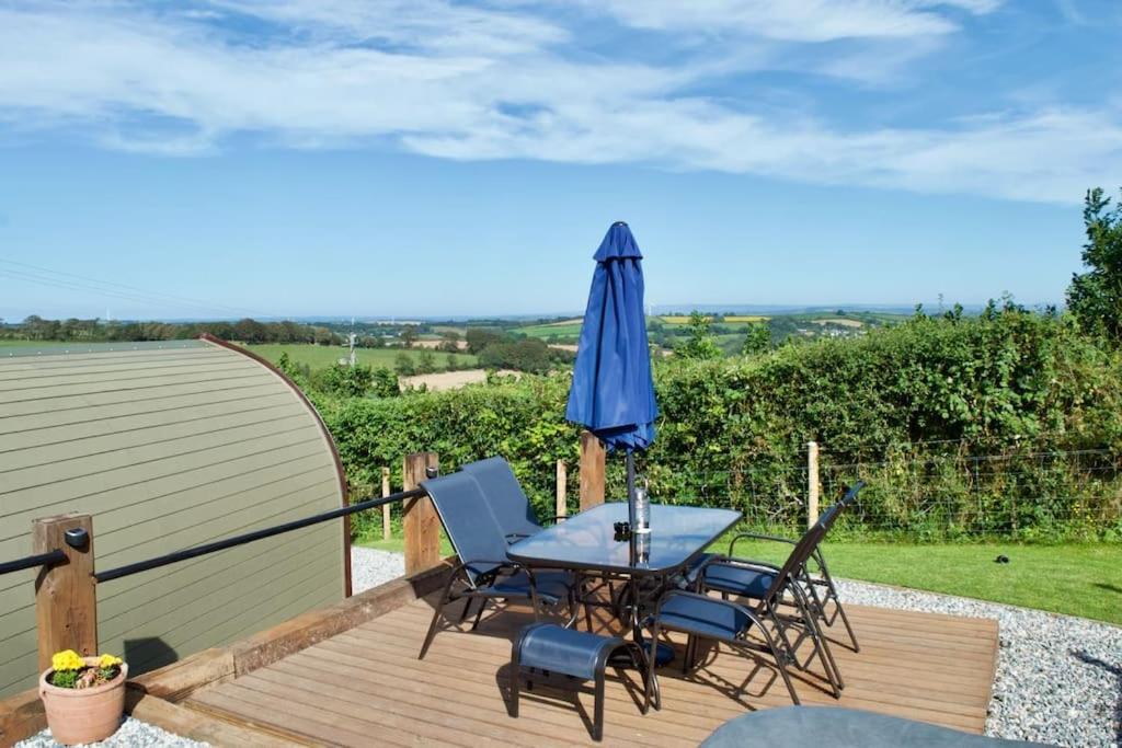 Secluded Luxury Pod with Hot Tub