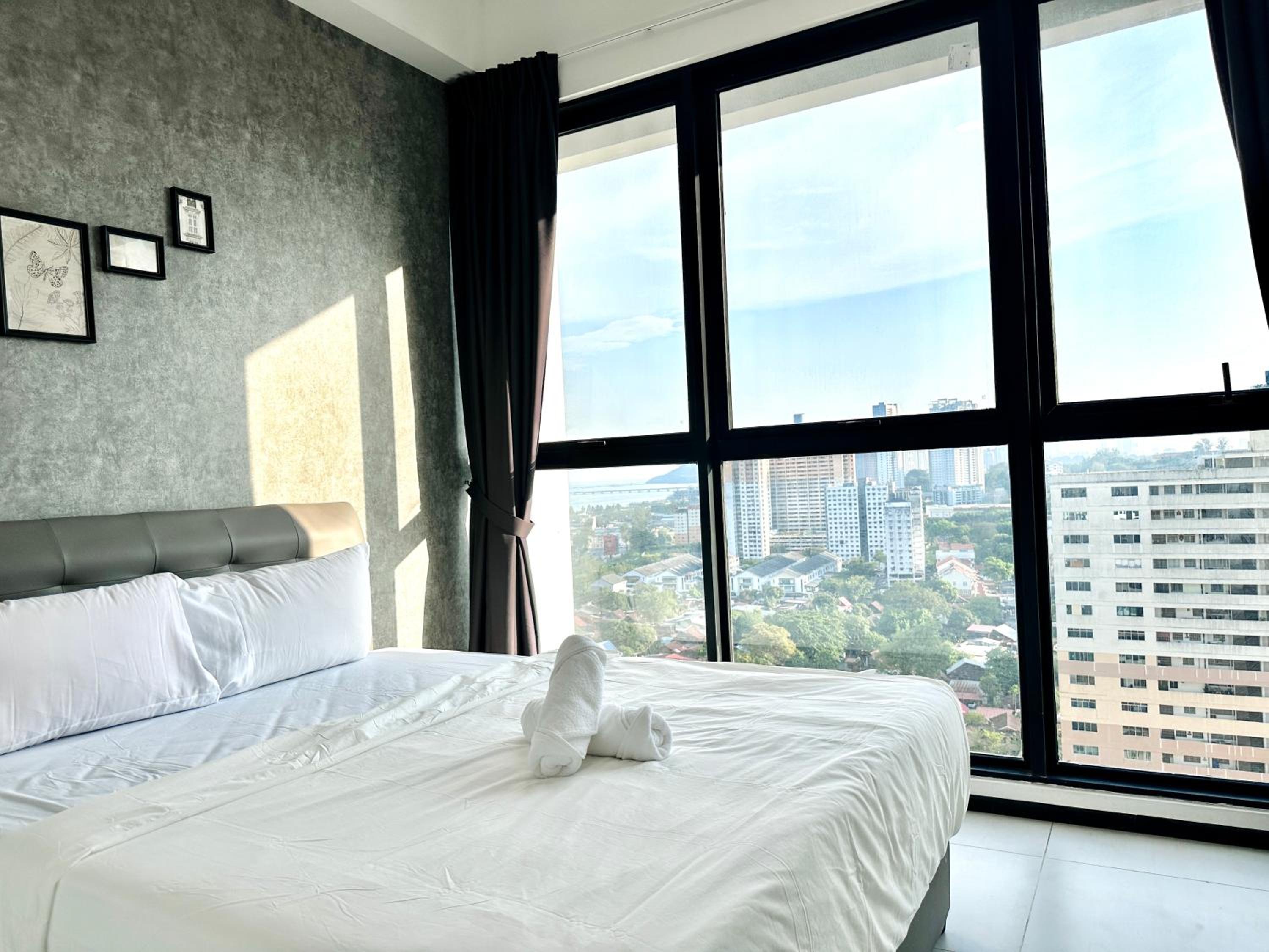 New Urban Suite Majestics 3BR Homestay at Georgetown BY URBAN STAYCATION LOD PULSE