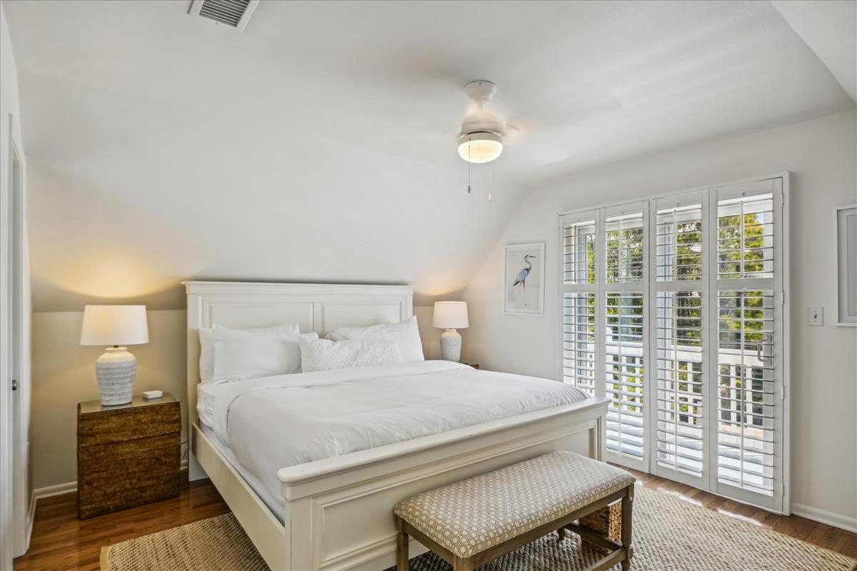 Beachful Easy Feeling by 30A Escapes