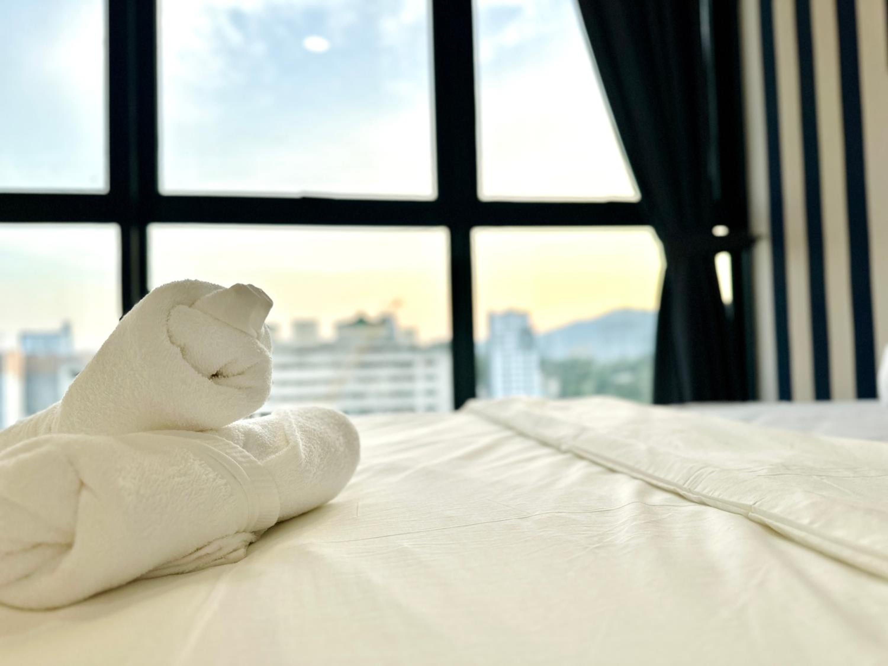 New Urban Suite Majestics 3BR Homestay at Georgetown BY URBAN STAYCATION LOD PULSE