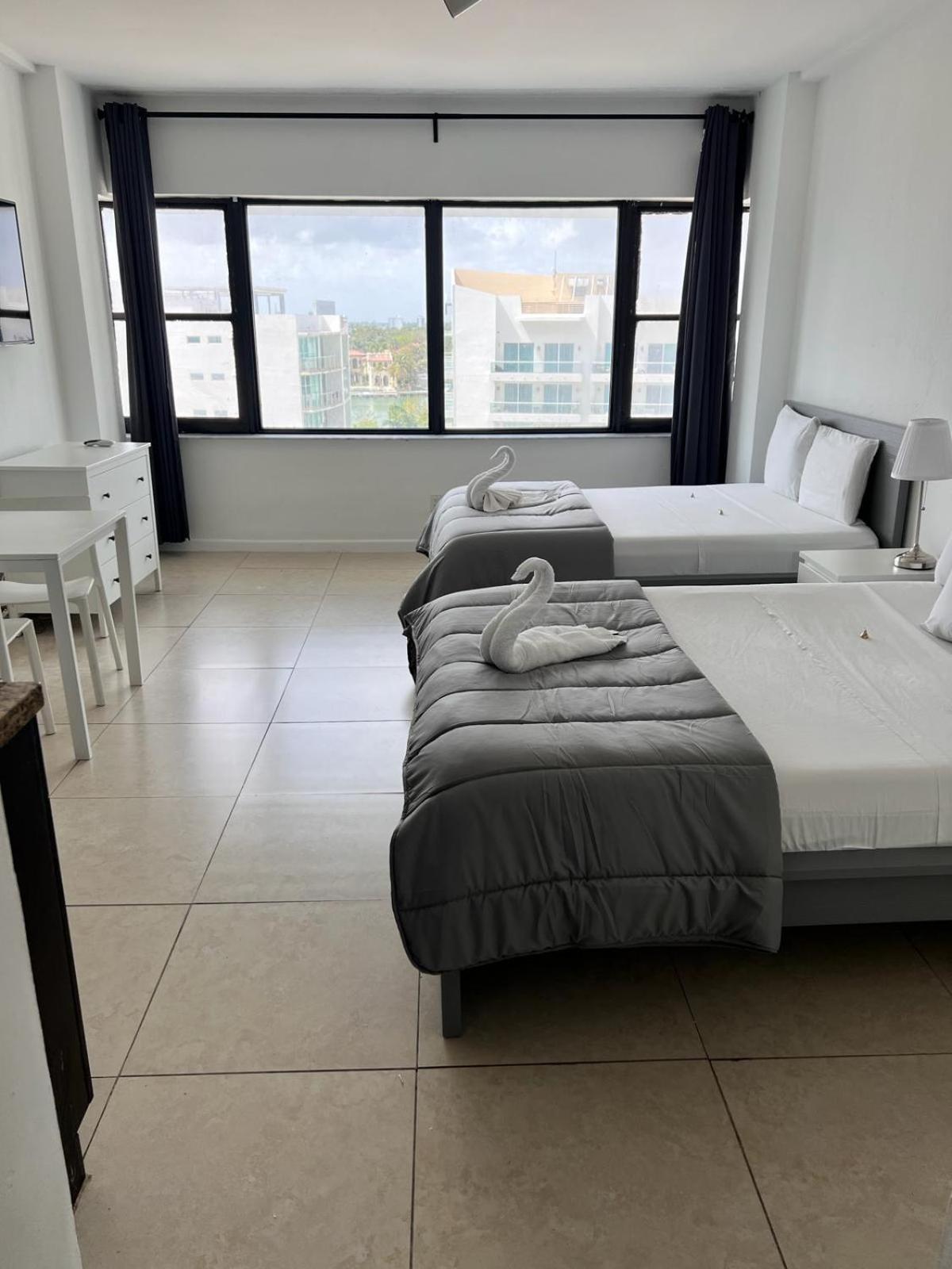 Ocean Front Units at Miami Beach